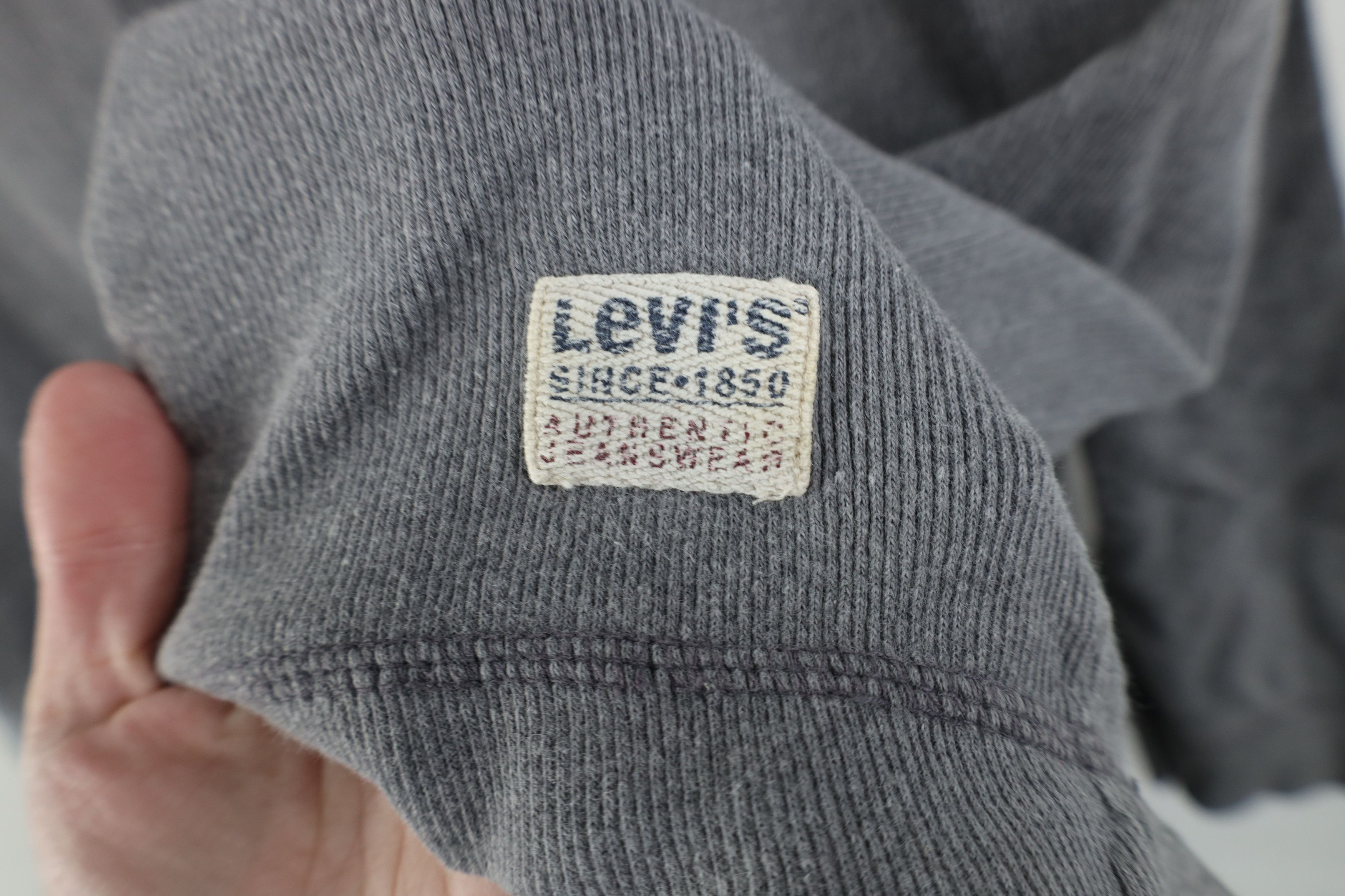 Levi's Vintage 90s Levis Ribbed Knit Long Sleeve Henley T-Shirt Size US M / EU 48-50 / 2 - 6 Thumbnail