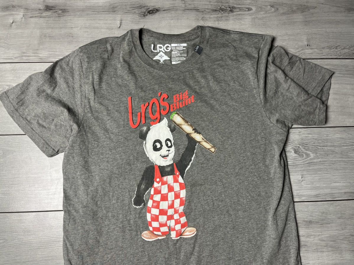 LRG LRG Tshirt humor panda big blunt size XXLARGE Size US XXL / EU 58 / 5 - 3 Thumbnail
