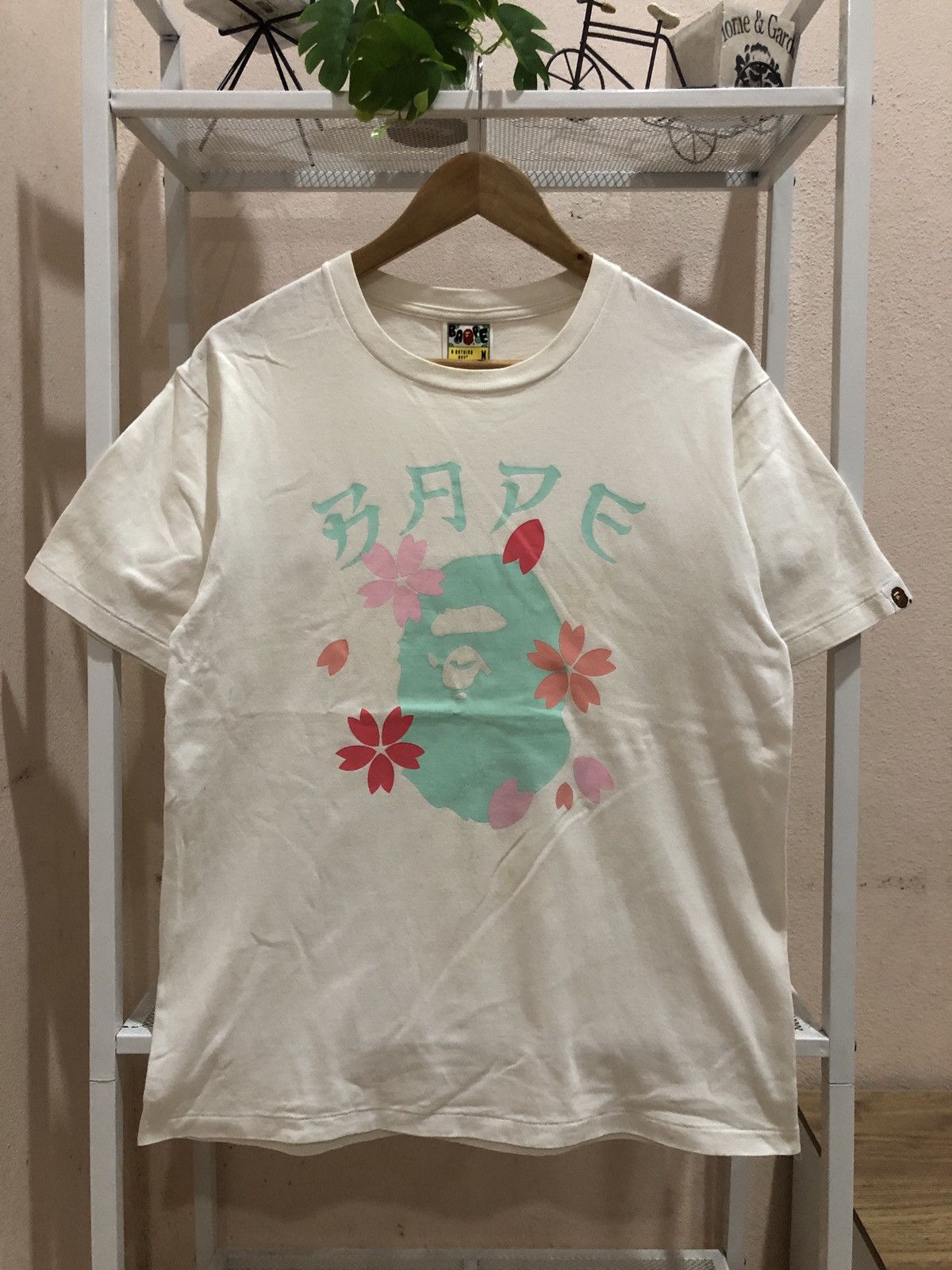 Bape A Bathing Ape Sakura Ape Head Tshirts Size US M / EU 48-50 / 2 - 1 Thumbnail