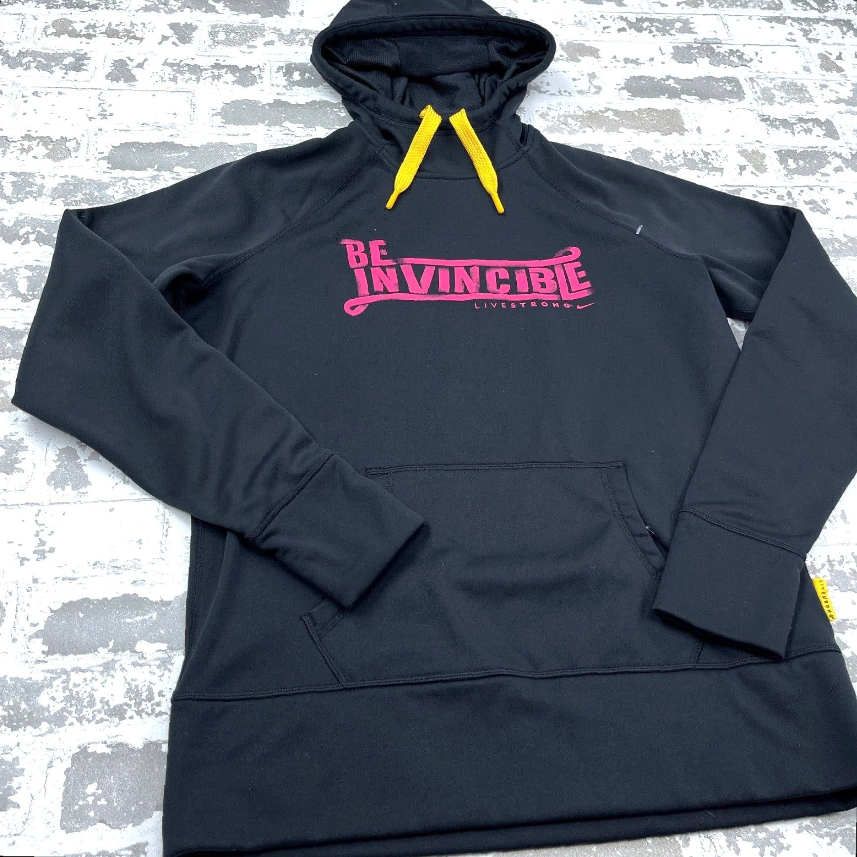 Nike Nike Hoodie Women L Black Therma Live Strong Invincible Sweatshirt Pullover Hooded Size L / US 10 / IT 46 - 3 Thumbnail