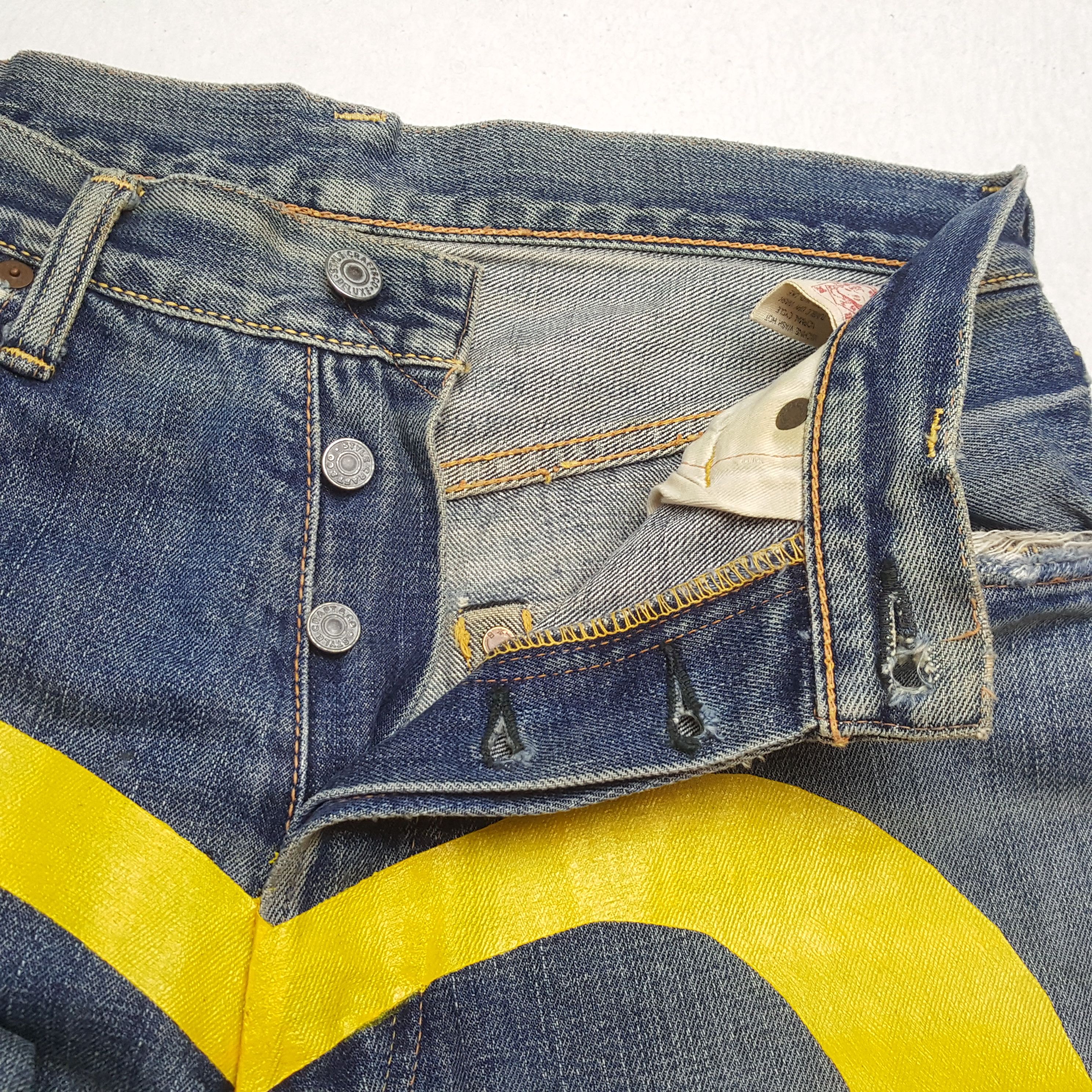 Evisu × Japanese Brand × Vintage Vintage EVISU Japanese Brand Daicock Custom Distressed Jeans Size US 30 / EU 46 - 13 Thumbnail