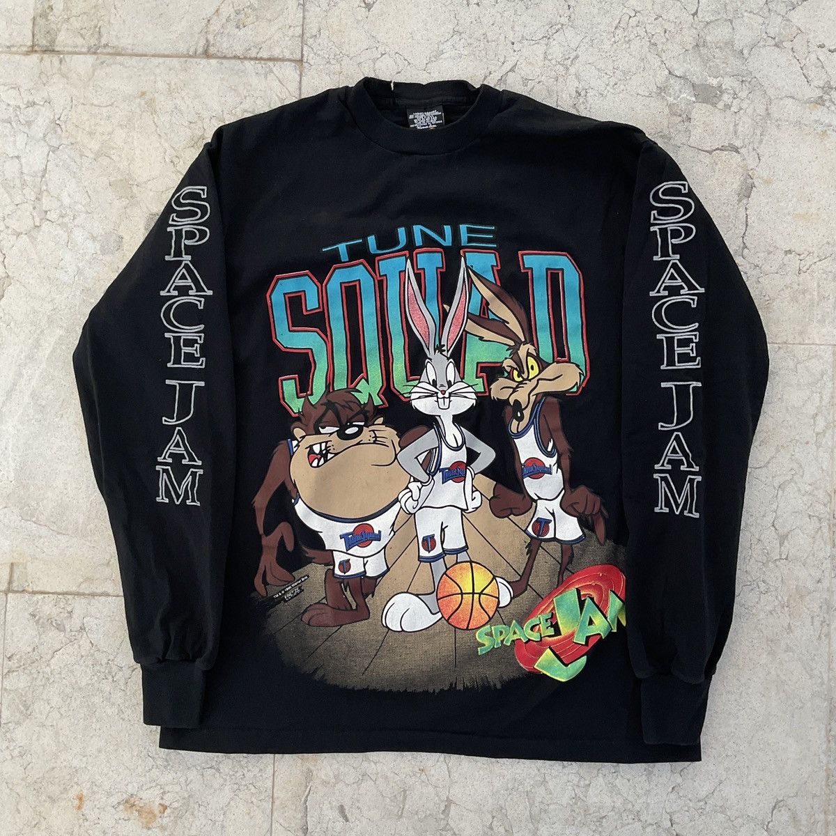 Vintage Vintage 1996 Looney Tunes Space Jam Tune Squad Shirt Size US L / EU 52-54 / 3 - 1 Thumbnail