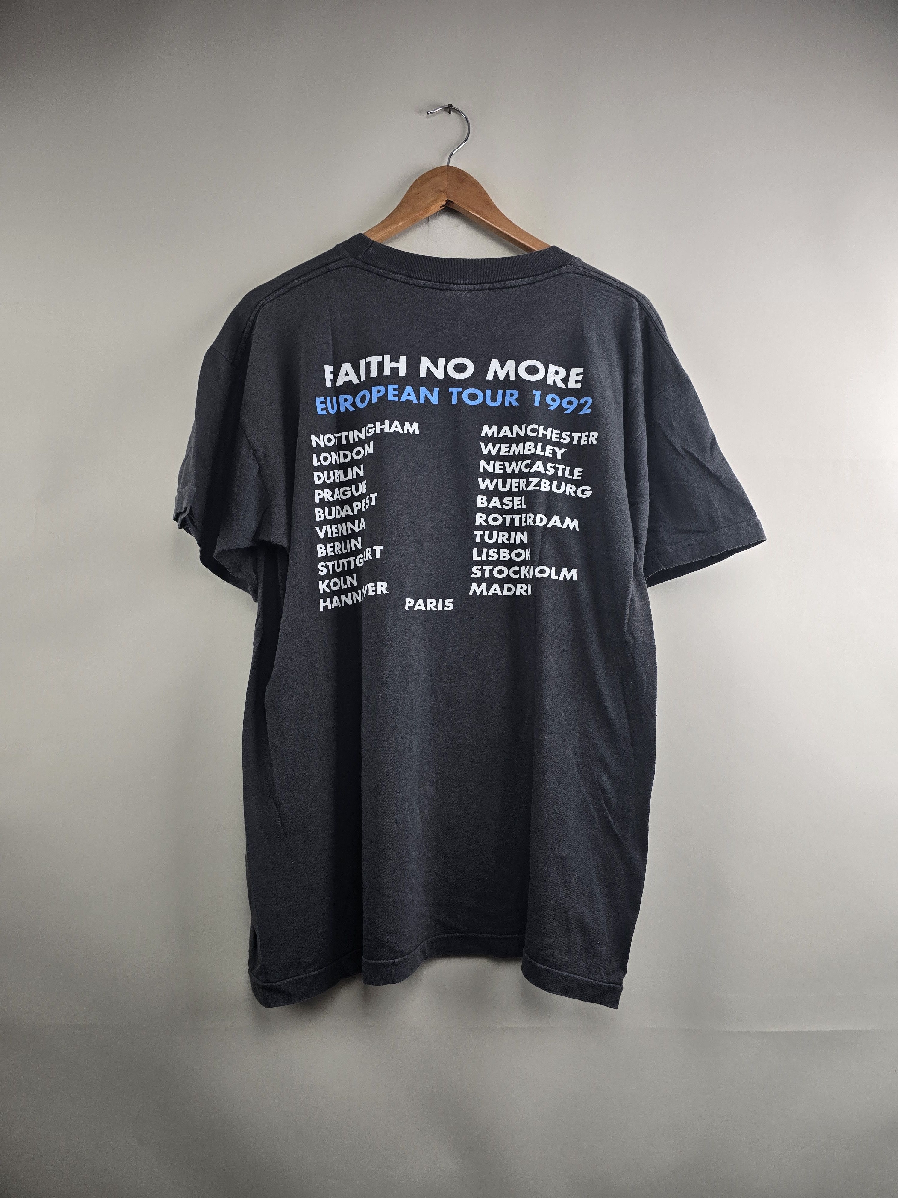 Band Tees × Vintage 1992 Faith No More Tour L 22.5" 28.5" Size US L / EU 52-54 / 3 - 6 Thumbnail