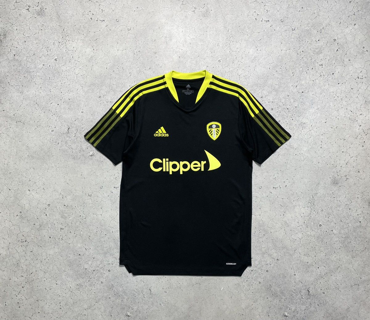 Adidas × Vintage Adidas FC Leeds United Vintage Football Soccer Jersey Size US M / EU 48-50 / 2 - 1 Thumbnail