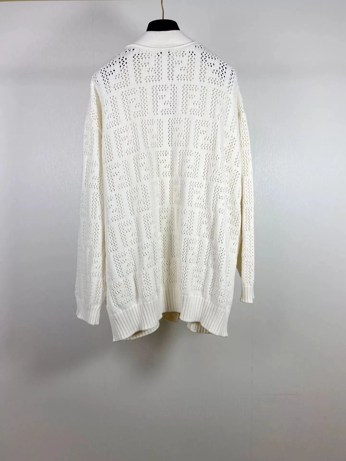 Fendi Fendi Perforated Logo Cardigan. Size US XL / EU 56 / 4 - 2 Thumbnail