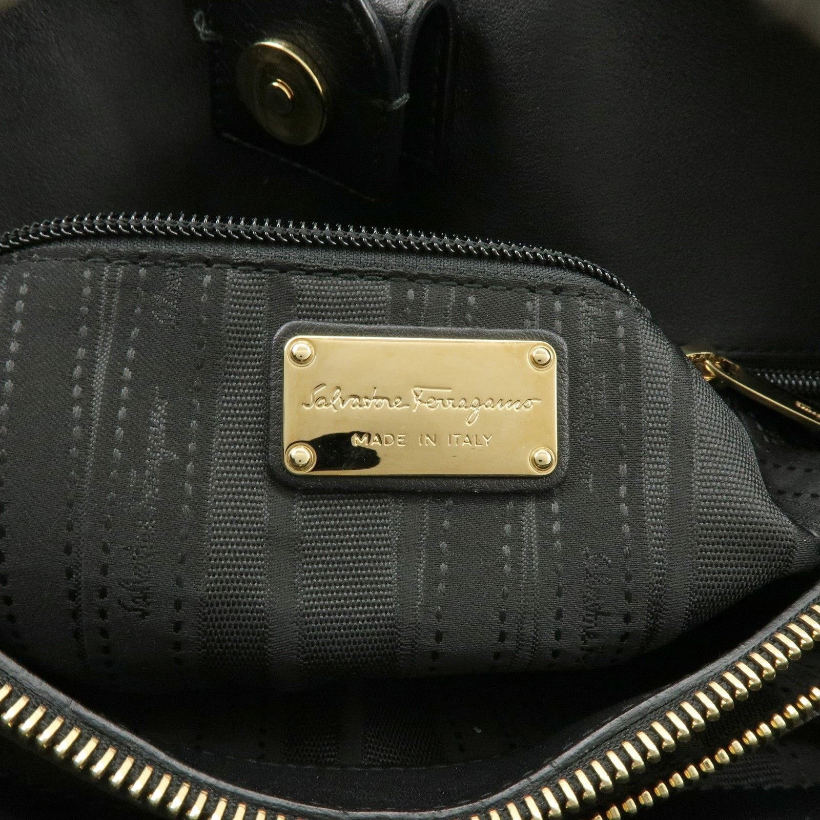 Salvatore Ferragamo Ferragamo Gancini Leather Tote Black Size ONE SIZE - 8 Thumbnail