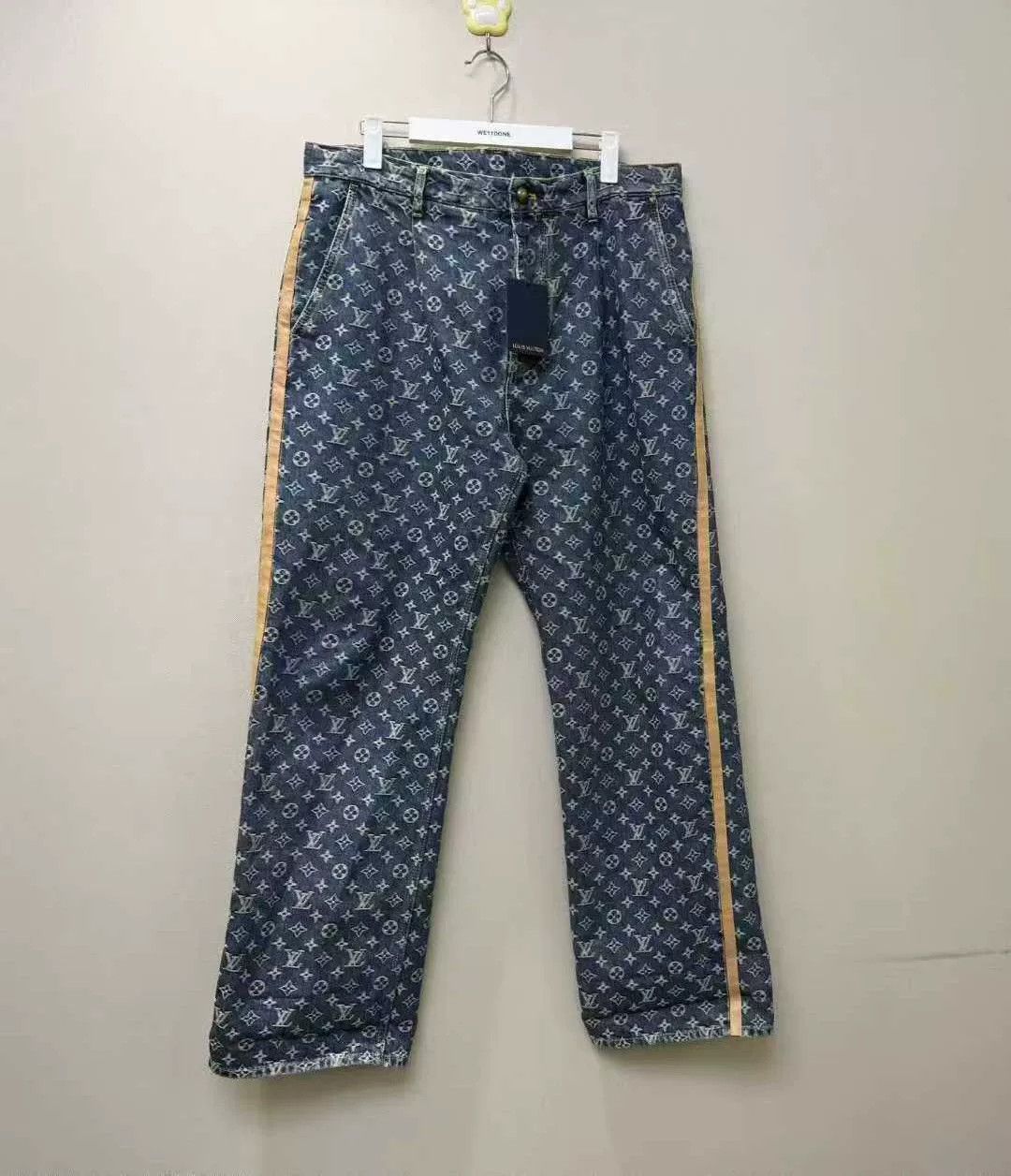 Louis Vuitton louis vuitton blue logo denim pants Size US 36 / EU 52 - 1 Thumbnail
