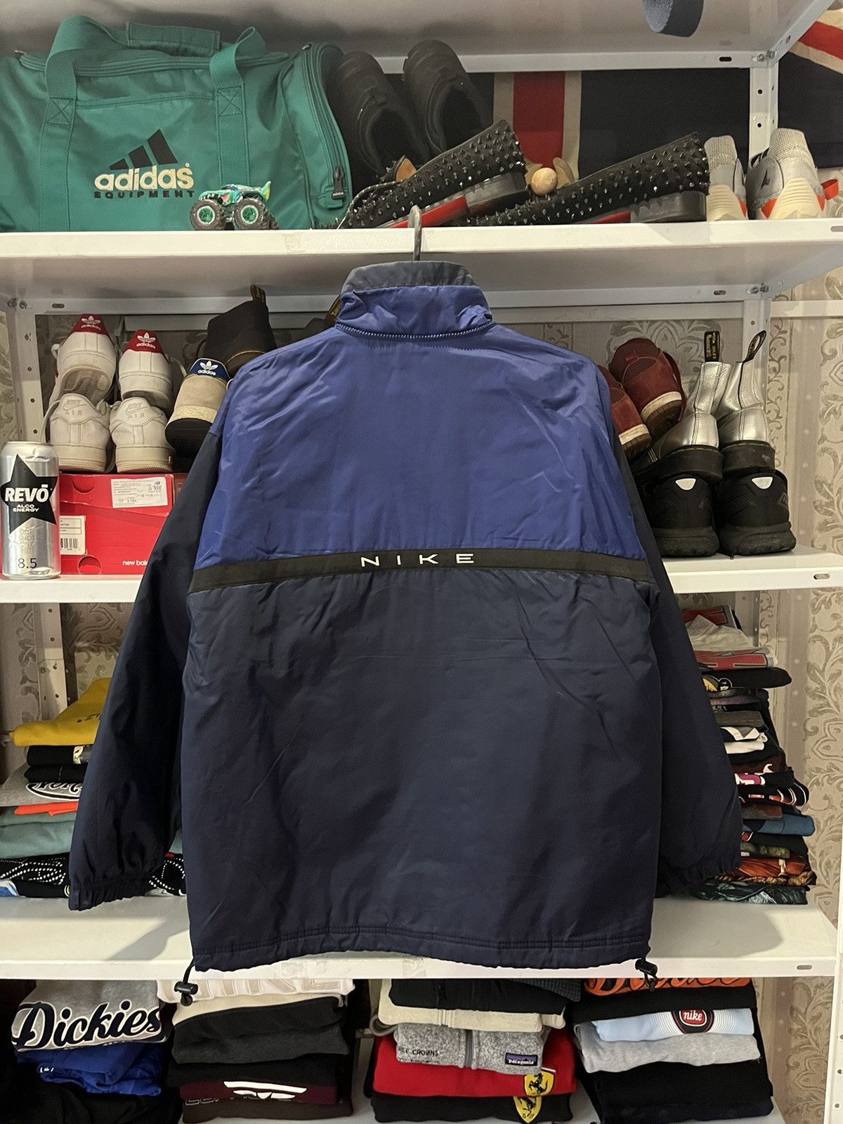 Nike Nike Vintage Nylon Mini Swoosh Logo Light Jacket Size US S / EU 44-46 / 1 - 4 Thumbnail