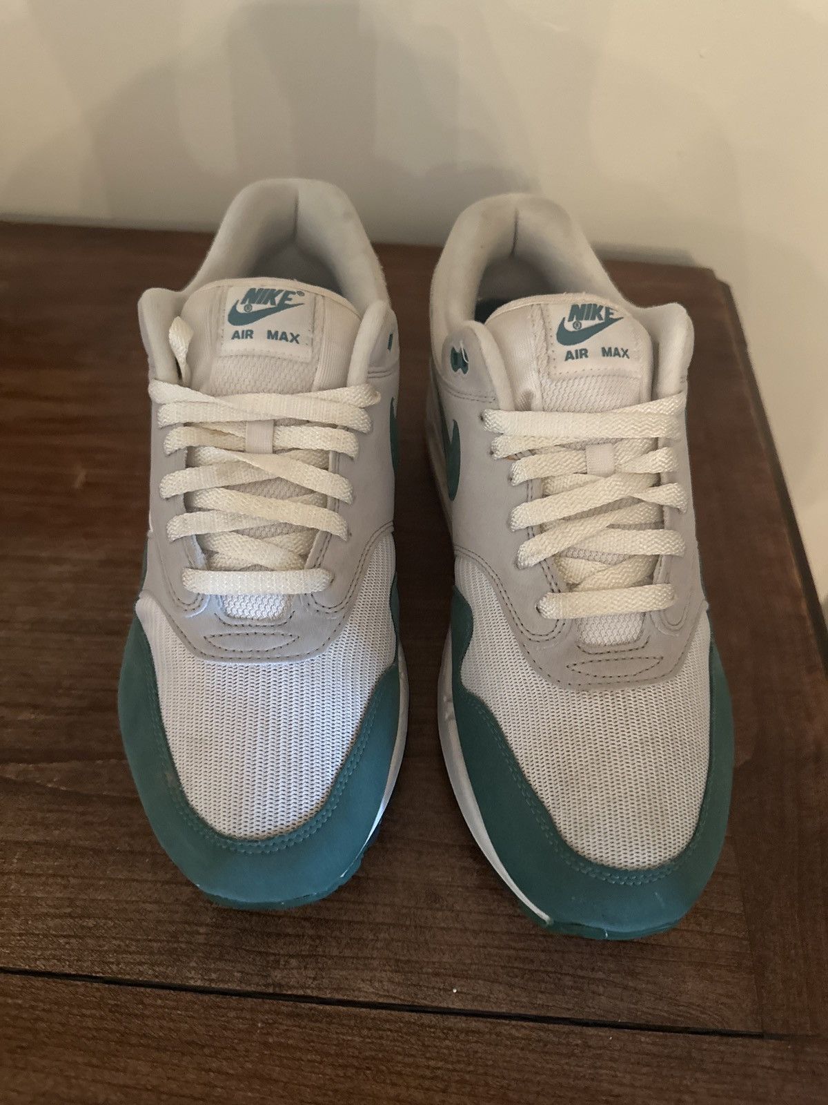 Nike Nike Air Max 1 Evergreen Size US 11.5 / EU 44-45 - 5 Thumbnail