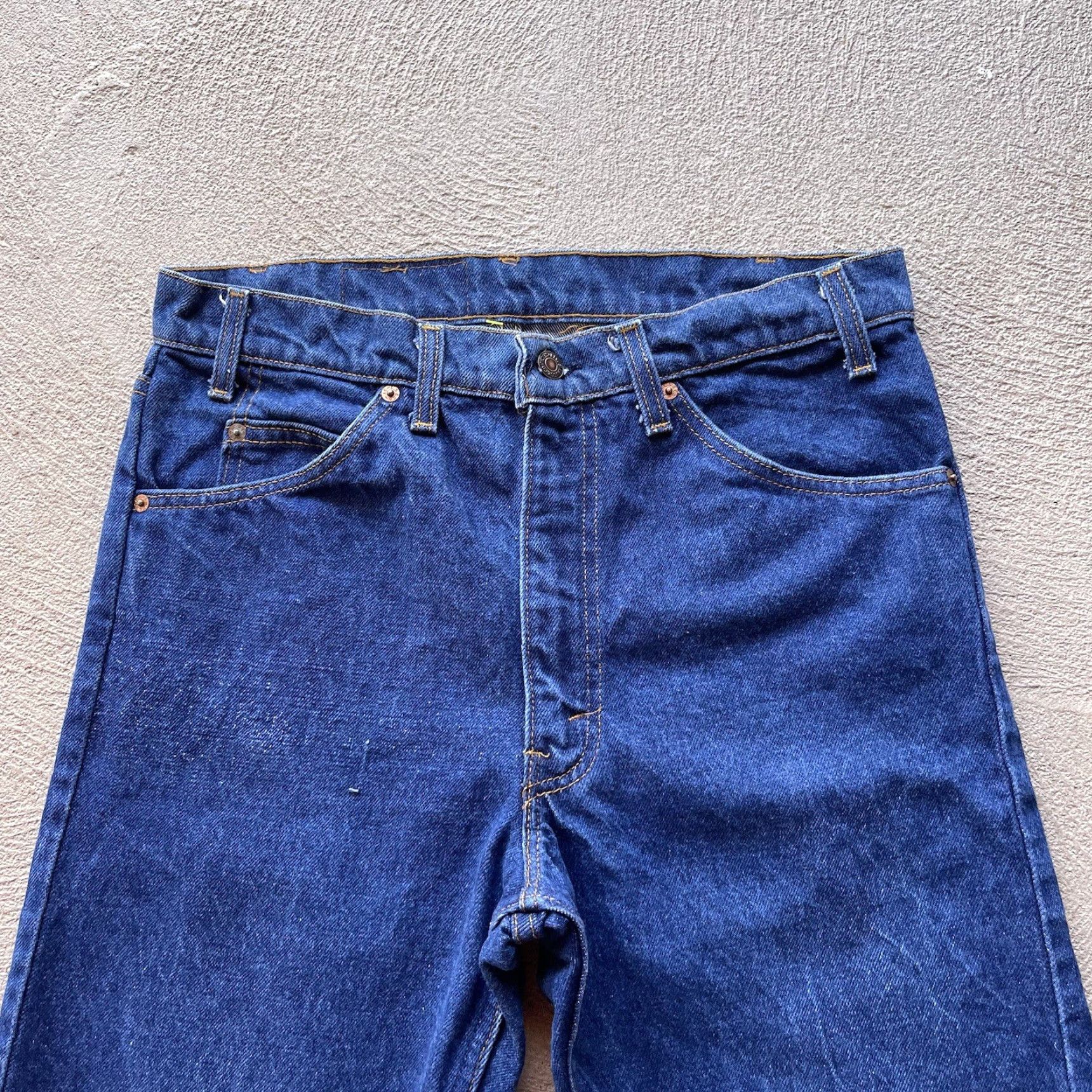 Levi's VINTAGE Levi's Bermuda Shorts Men 32 Blue Denim 505 Jorts 90s Hip Hop Orange Tab Relaxed Fit Mens Size US 32 / EU 48 - 4 Thumbnail
