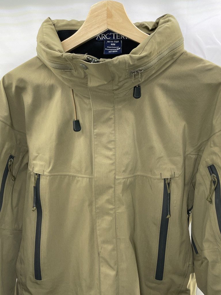 Arc'teryx ARCTERYX LEAF Alpha Gen 1 Crocodile Gore Tex Jacket Size US M / EU 48-50 / 2 - 2 Thumbnail