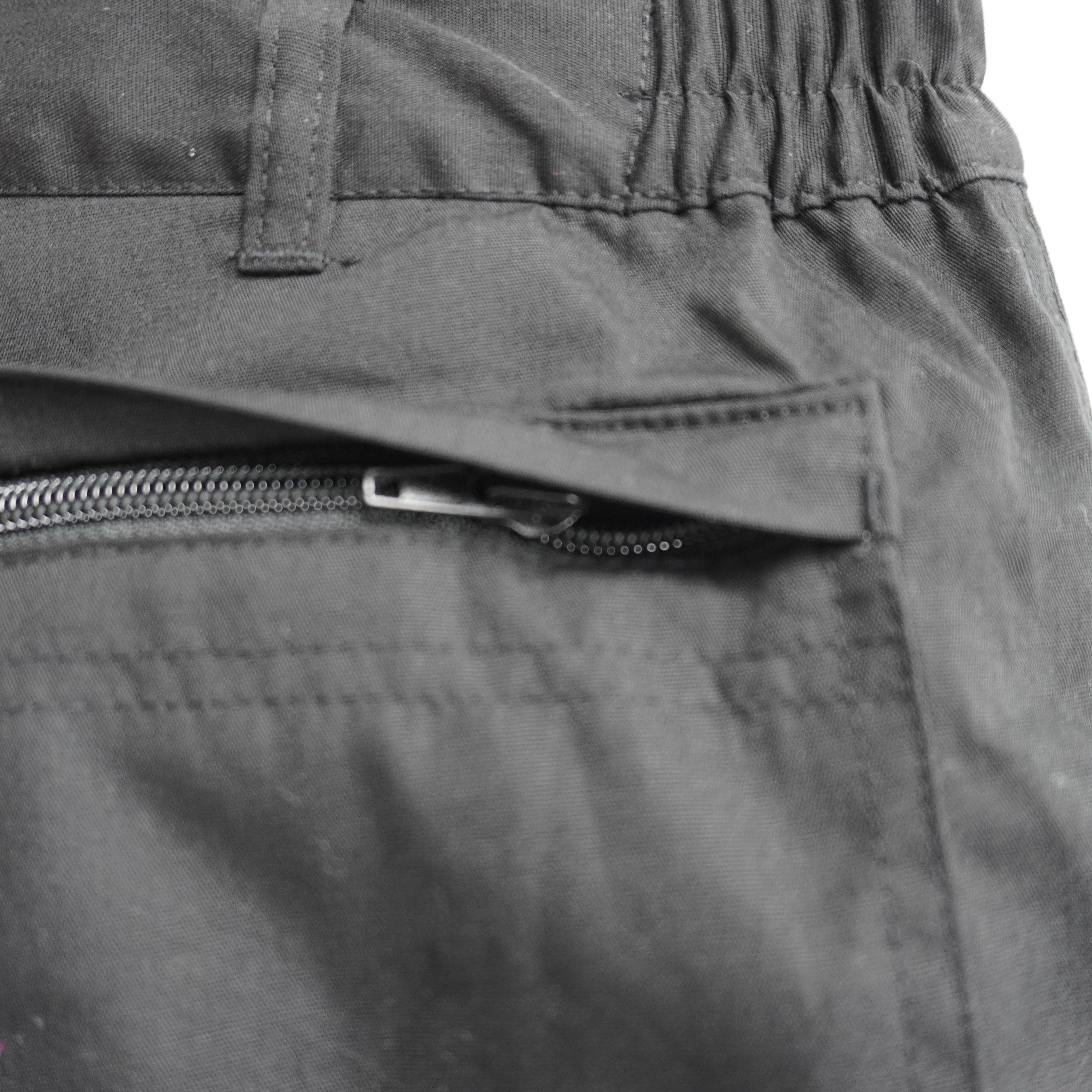 Other Gently Used Men's Regatta Black Pants Size US 38 / EU 54 - 12 Thumbnail
