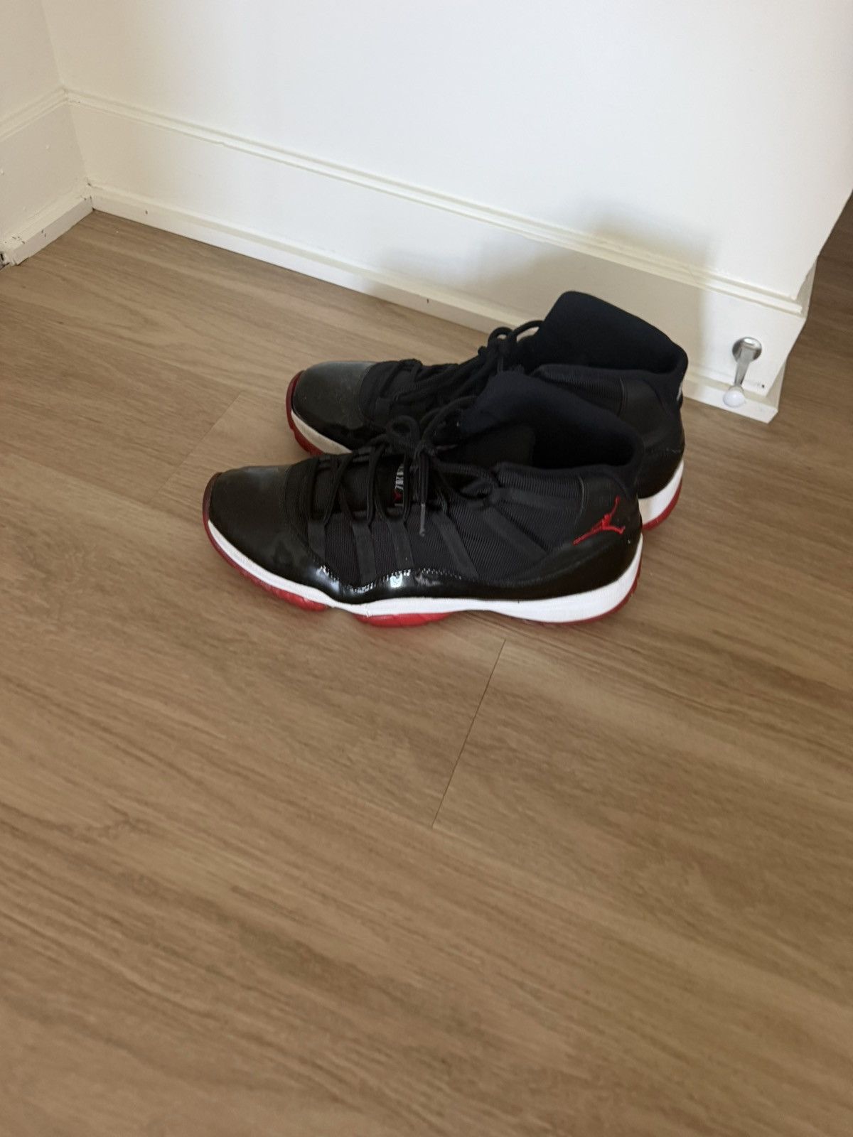 Jordan Brand Jordan Bred 11 Size US 13 / EU 46 - 3 Thumbnail