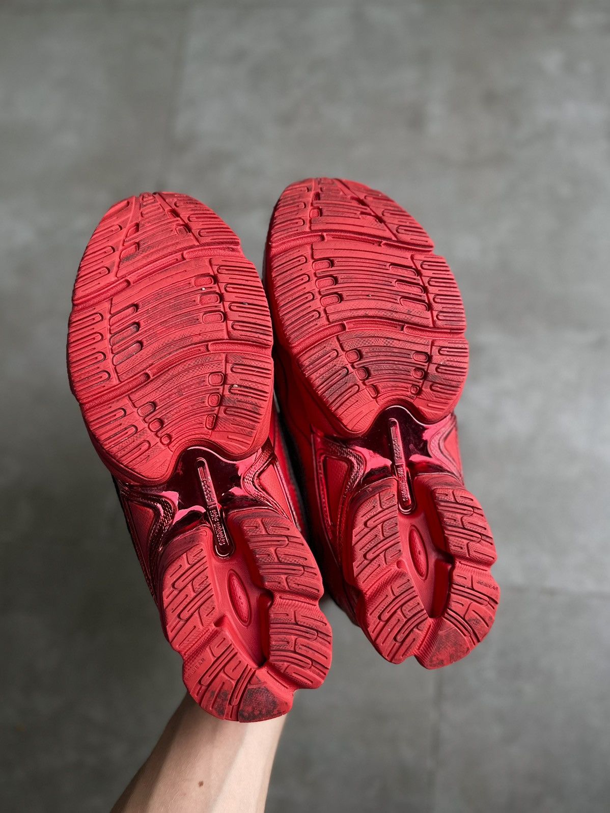 Adidas × Raf Simons SS17 OZWEEGO 3 RED/BLACK Size US 7 / EU 40 - 6 Thumbnail