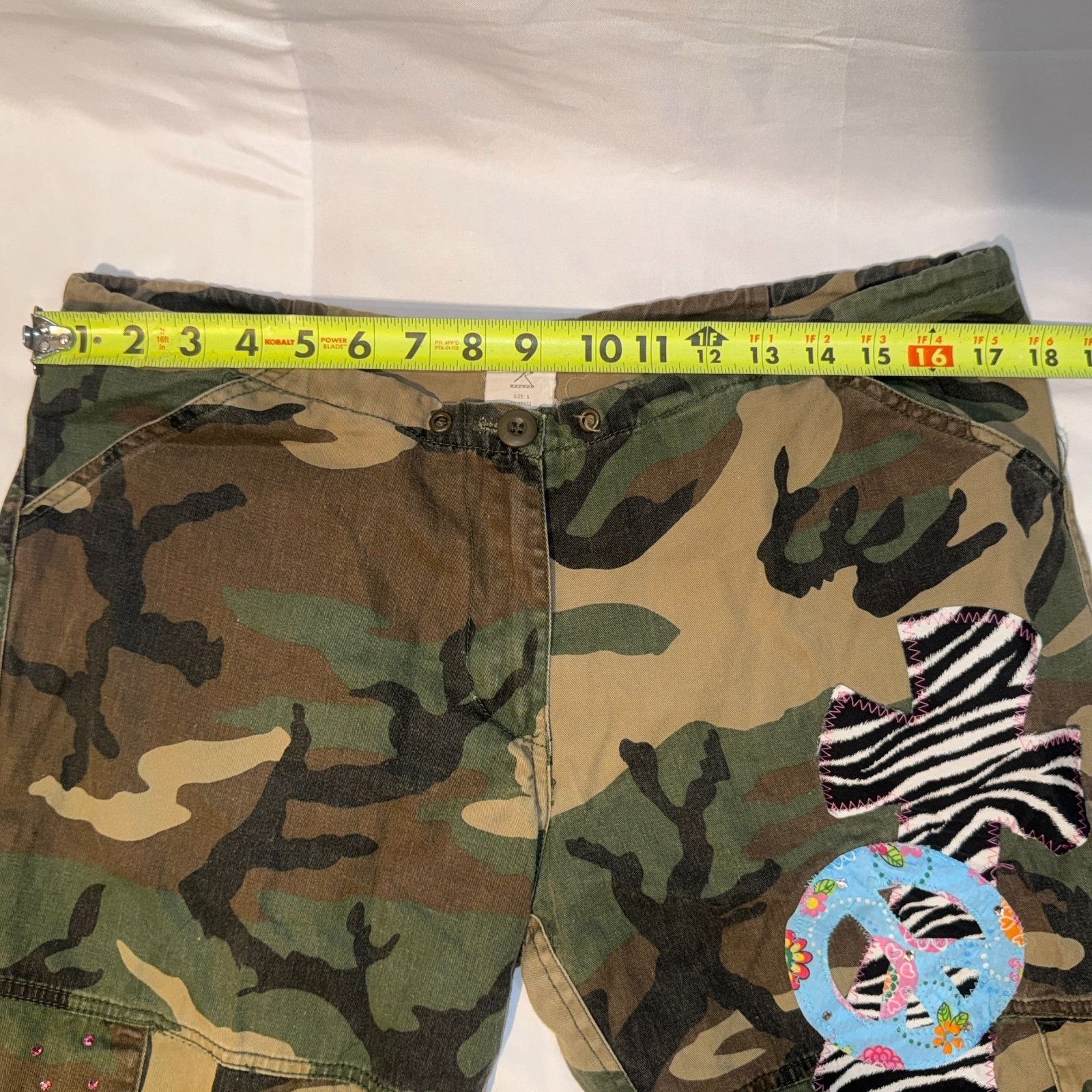 Other Y2K Camo Capri Pants Woman’s Small 34 Zebra Cross Patch Pea Size 34" / US 12 / IT 48 - 5 Thumbnail