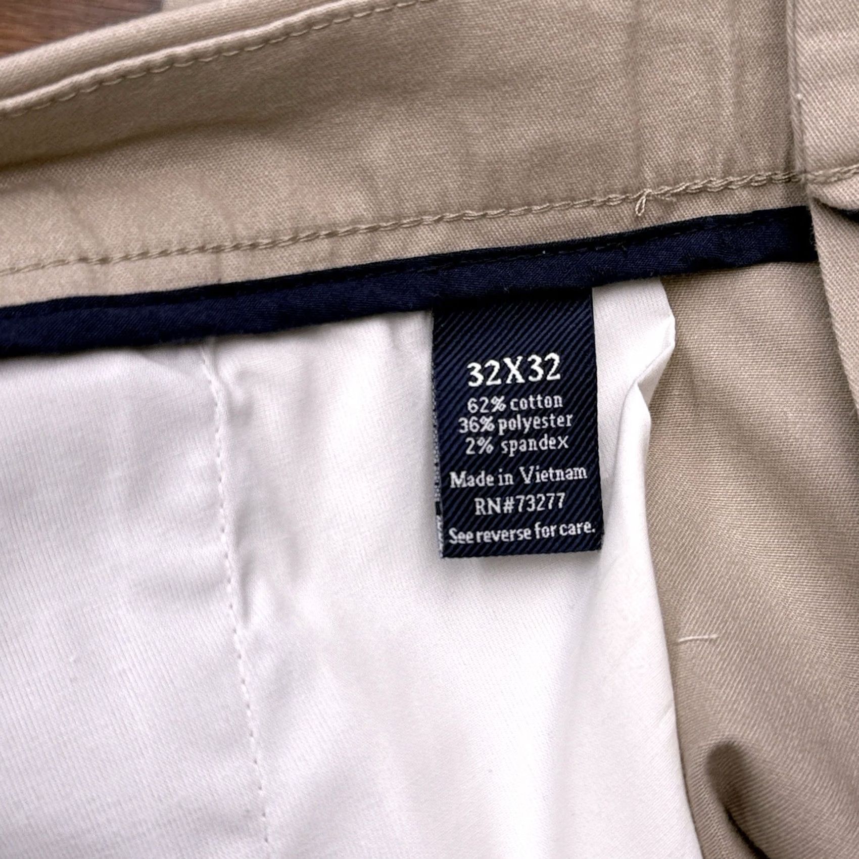 Croft & Barrow Croft & Barrow Easy Care Khaki Pants Mens 32x32 Classic Fit New Brown Knit Solid Front Zip Pocket Straight Flat Front Mens Pants Size US 32 / EU 48 - 6 Thumbnail