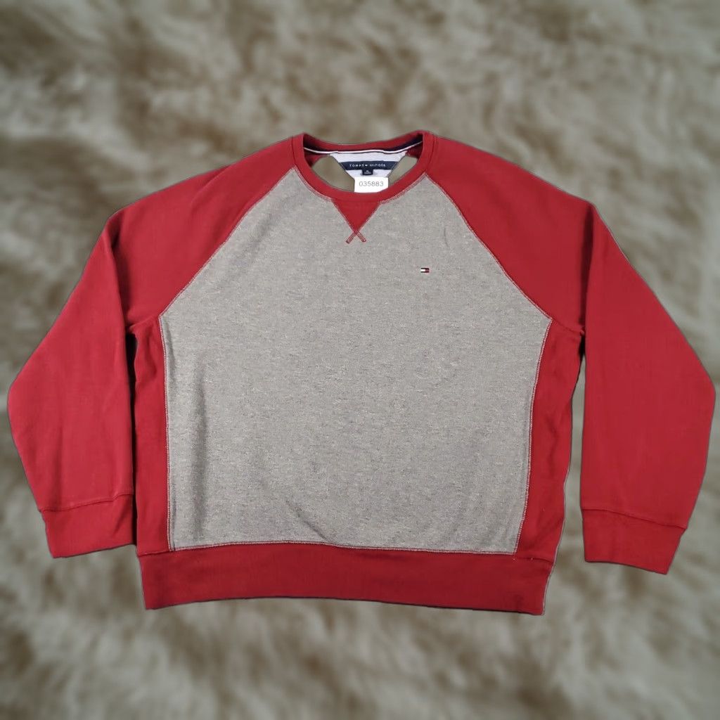 Tommy Hilfiger Tommy Hilfiger Mens Extra Large XL Gray Red Casual Pullover Sweater Size US XL / EU 56 / 4 - 1 Thumbnail