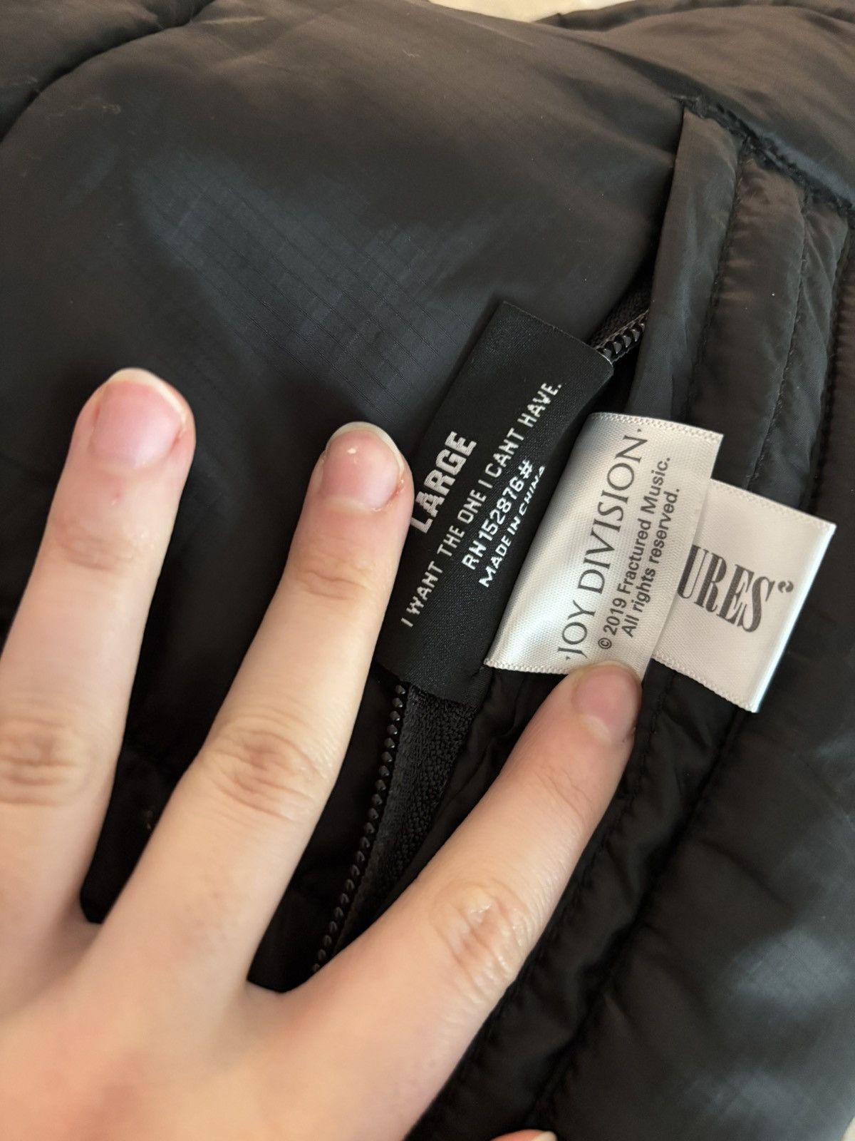 Joy Division × Pleasures PLEASURES X JOY DIVISION REVERSIBLE PUFFER COAT Size US L / EU 52-54 / 3 - 7 Thumbnail