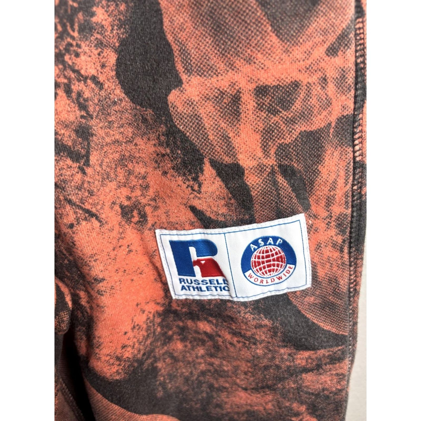 Russell Athletic VINTAGE Russell Athletic ASAP Worldwide Sweatpants Mens XS Skull Graphic Joggers Size US 27 - 3 Thumbnail