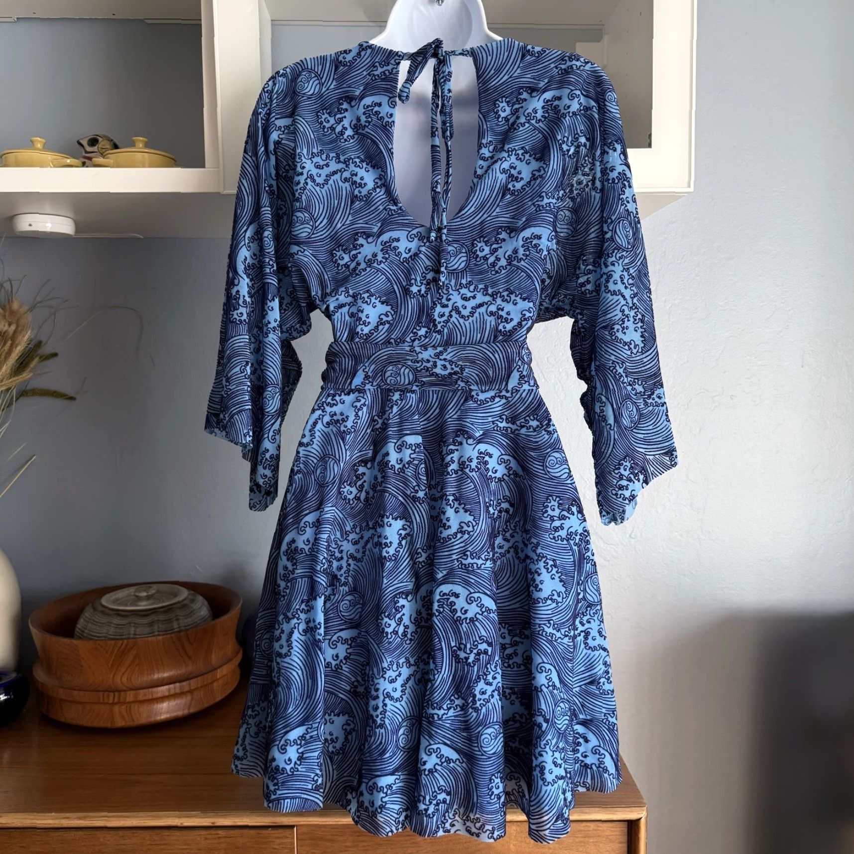 BlackMilk BlackMilk Avatar The Last Airbender Waterbending Kimono Dress Blue XS Size XS / US 0-2 / IT 36-38 - 5 Thumbnail