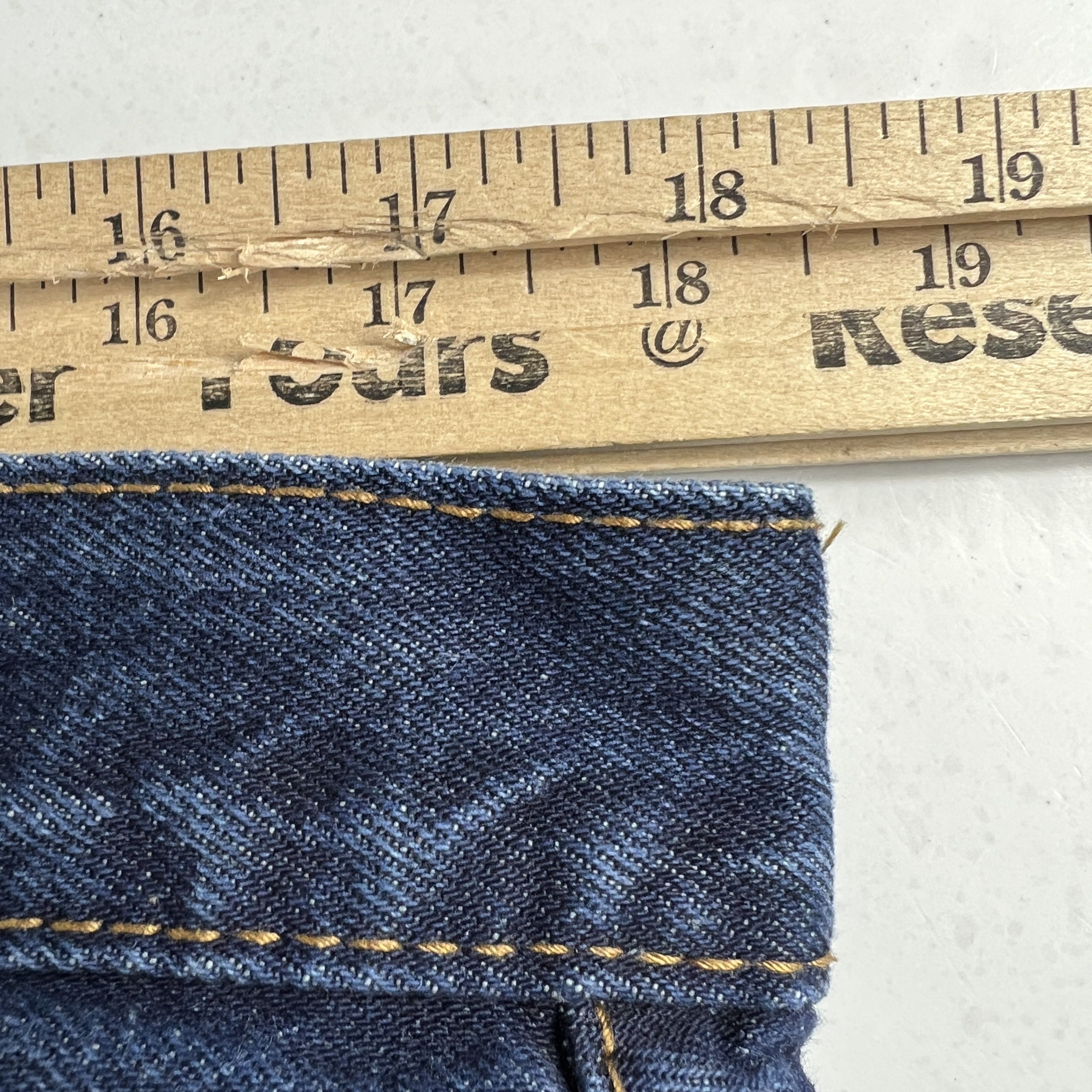 Levi's Levi's Jeans 550 Relaxed Fit Dark Blue Cotton Denim Size US 36 / EU 52 - 23 Thumbnail