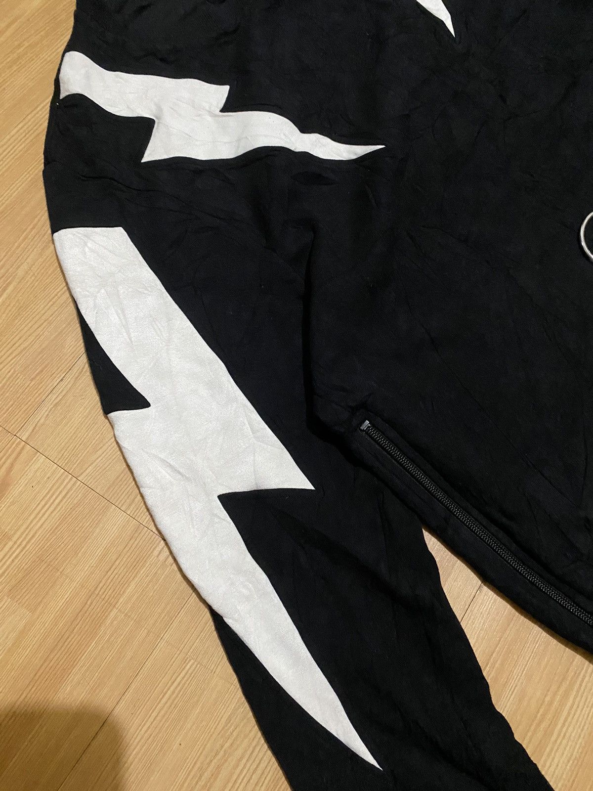 Neil Barrett NEIL BARRETT Bi Color Thunderbolt Sweatshirt Size US XL / EU 56 / 4 - 3 Thumbnail