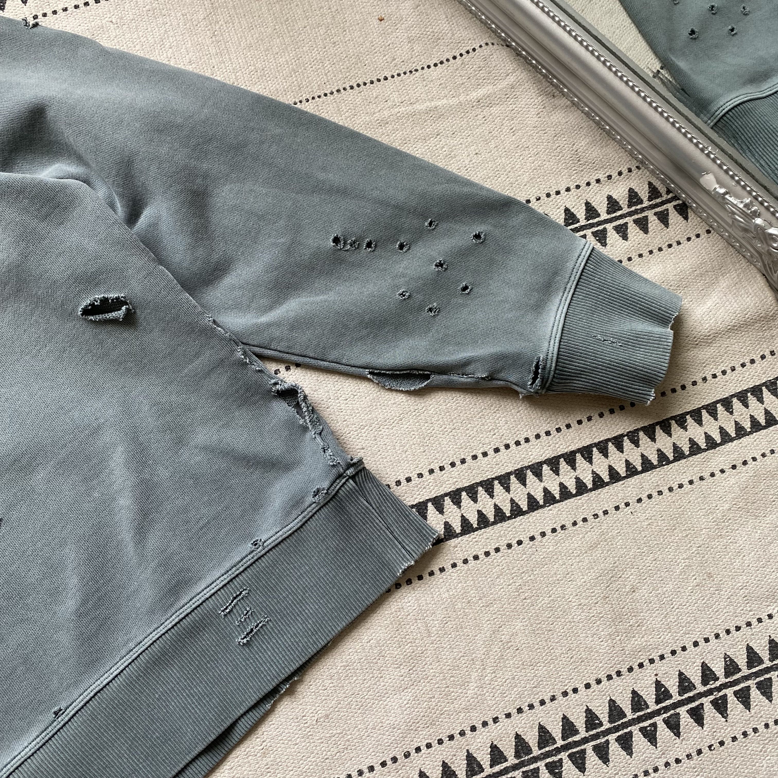 Cos Designer COS Heavy Boxy Sweatshirt Distressed Custom Size US M / EU 48-50 / 2 - 6 Thumbnail