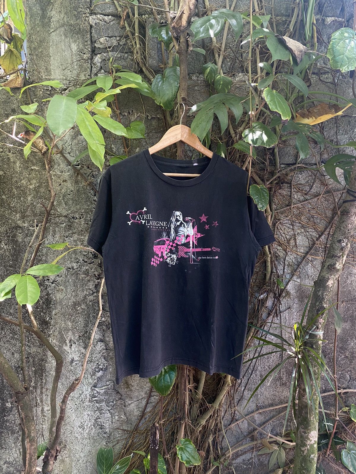Band Tees Avril Lavigne The Best Damn Asia Tour Tee Size US L / EU 52-54 / 3 - 1 Thumbnail
