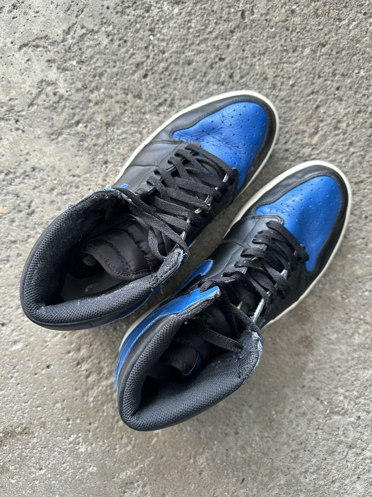 Jordan Brand Nike Air Jordan 1 Retro Royal 2017 size 12 Size US 12 / EU 45 - 3 Thumbnail