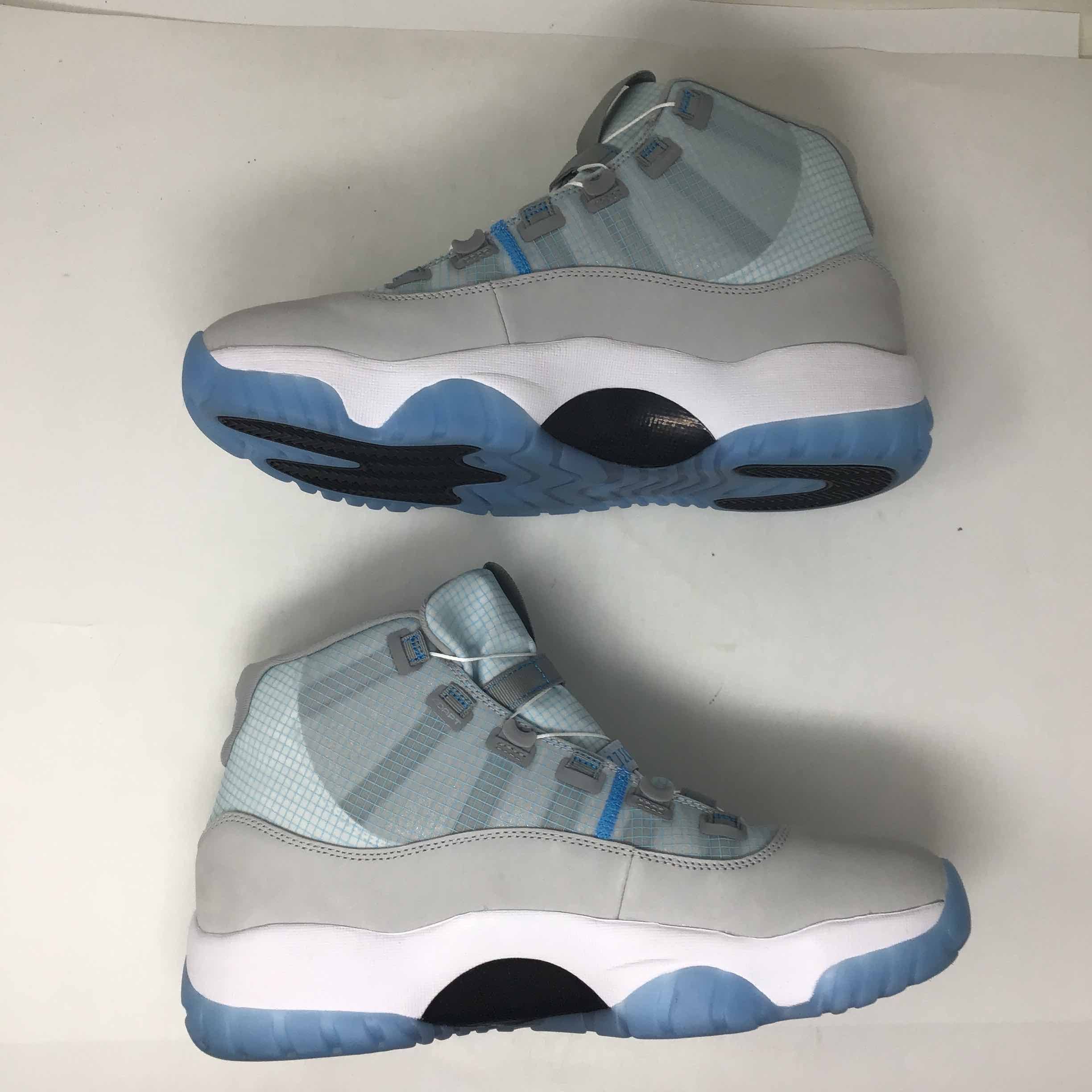 Air Jordan 11 Adapt Legend Blue