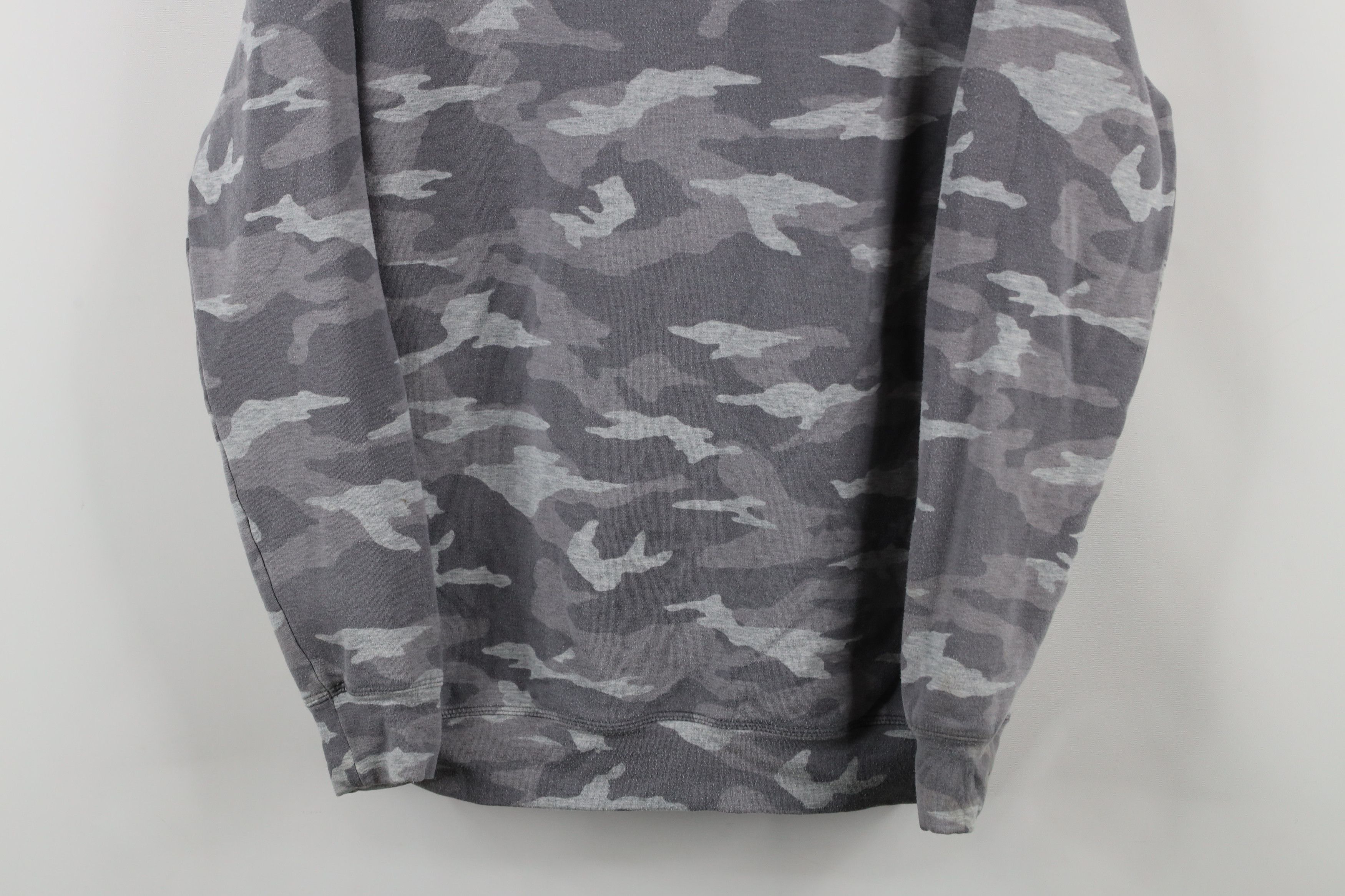 Athleta × Vintage Athleta Camouflage Studio To Street Crewneck Sweatshirt Size XS / US 0-2 / IT 36-38 - 3 Thumbnail