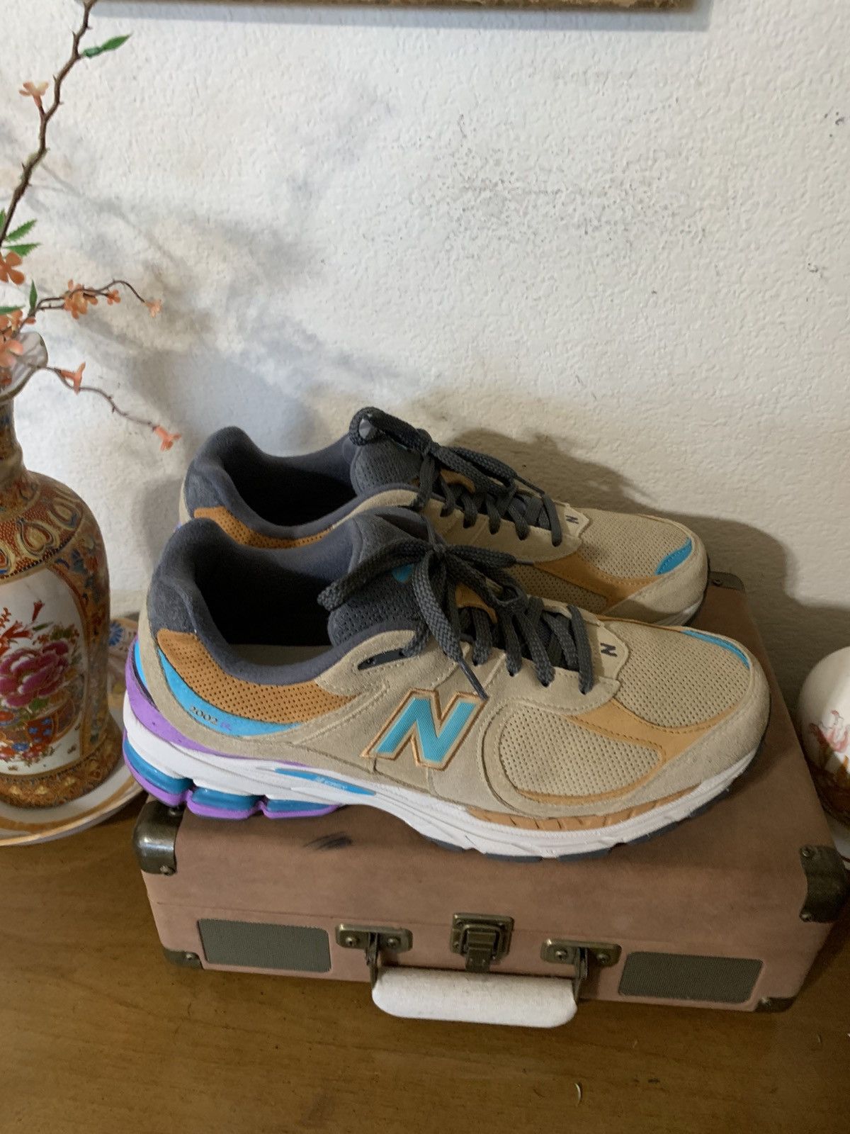 J.Crew × New Balance J Crew x New Balance 2002R sneakers Rain cloud/prism purple Size US 13 / EU 46 - 3 Thumbnail