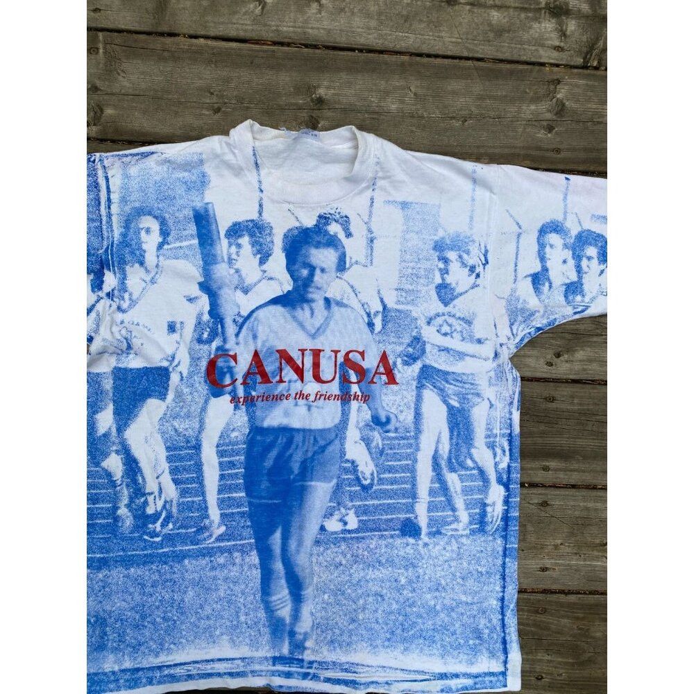 Fruit Of The Loom × Vintage Vintage 1993 CANUSA AOP Single Stitch T Shirt XL Canada Ame Size US XL / EU 56 / 4 - 9 Thumbnail