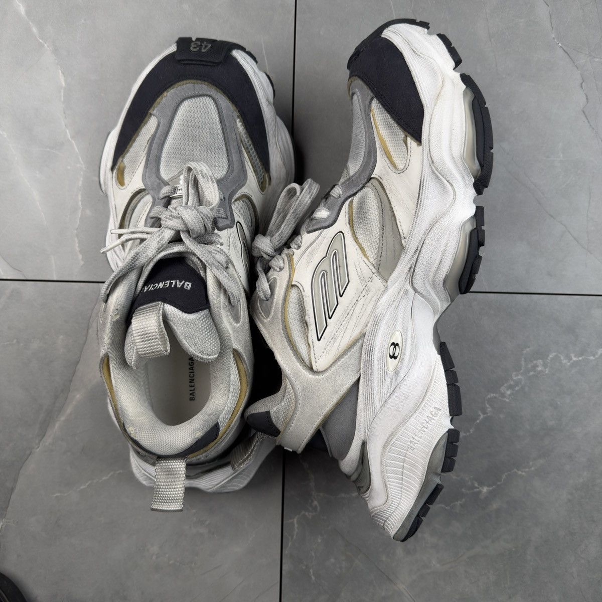 Balenciaga Balenciaga Cargo Sneaker Size US 10 / EU 43 - 16 Thumbnail