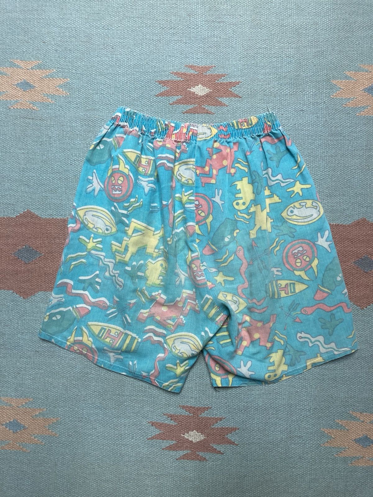 Vintage Vtg lightweight cotton shorts Keith haring pop art print M Size US 32 / EU 48 - 5 Thumbnail