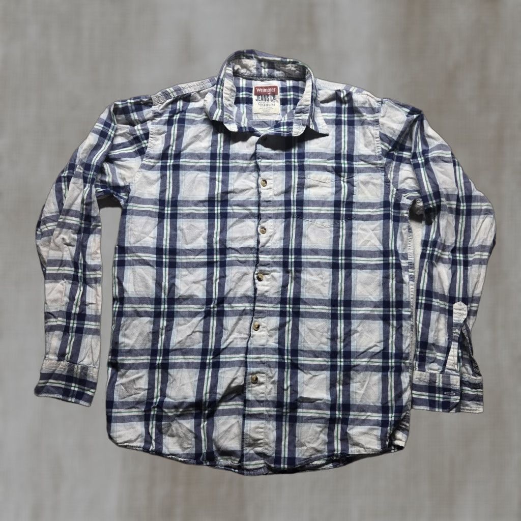 Wrangler Wrangler Shirt Men Long Sleeve Button-Up Plaid Cotton Size M Blue Adult Medium Wrangler Shirt Mens Plaid 90s? Size US M / EU 48-50 / 2 - 1 Thumbnail