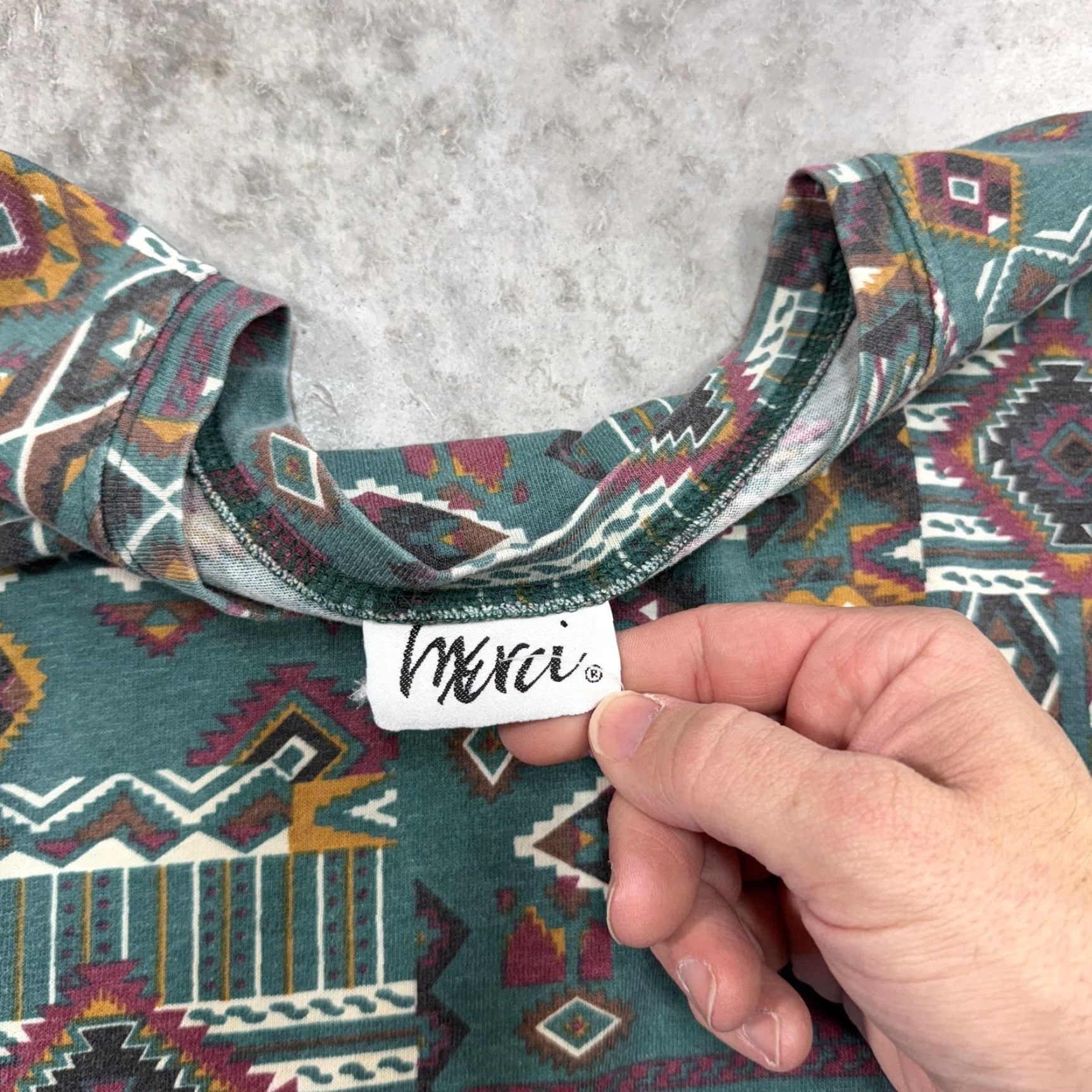 Vintage Vintage Aztec Shirt Adult L Green Geometric Southwestern 90s Crew Neck Short Sleeve Mens Shirts Size US L / EU 52-54 / 3 - 4 Thumbnail