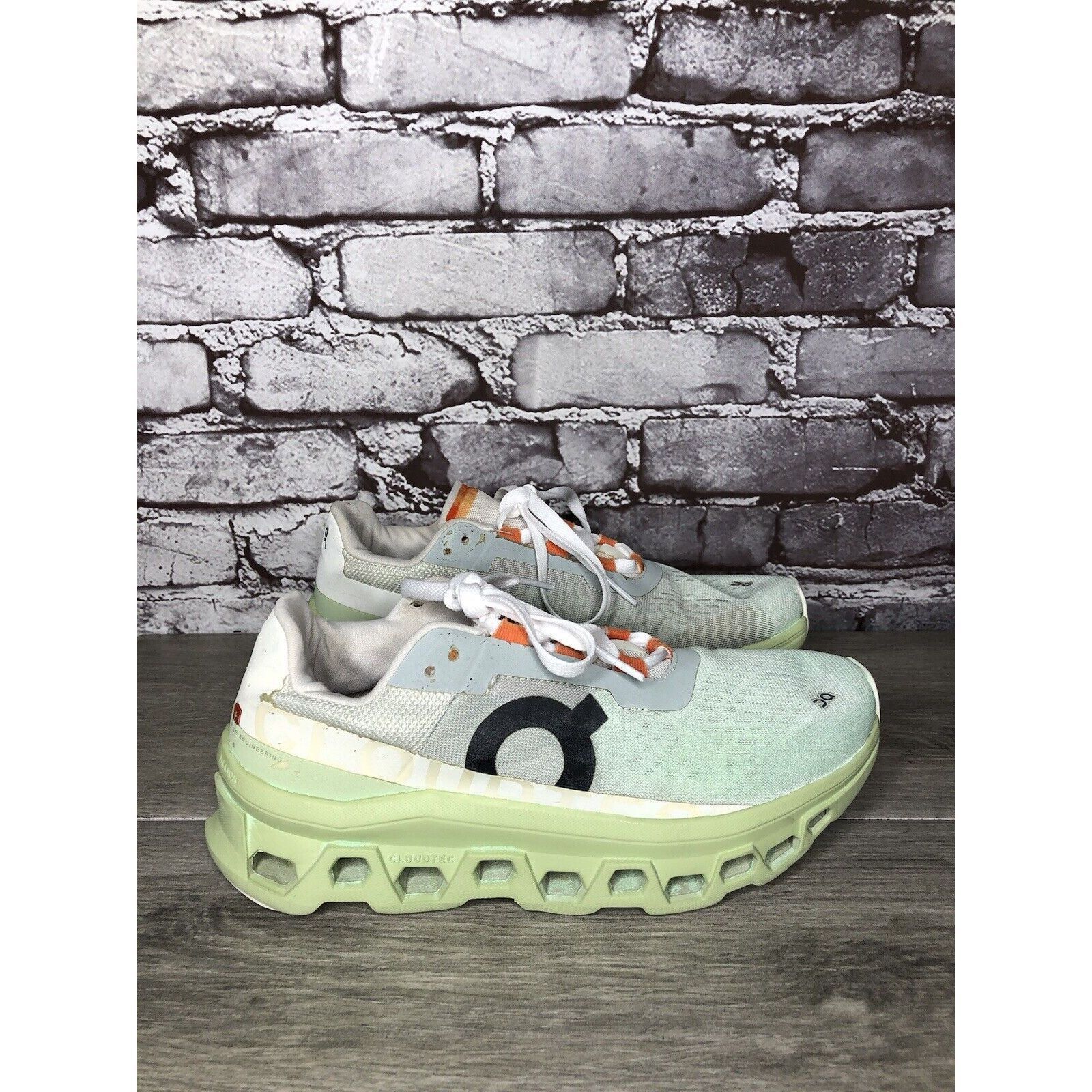 On On Cloud Wide Lime Green Gray White LaceUp Gym Running Shoes Size US 8 / IT 38 - 4 Thumbnail