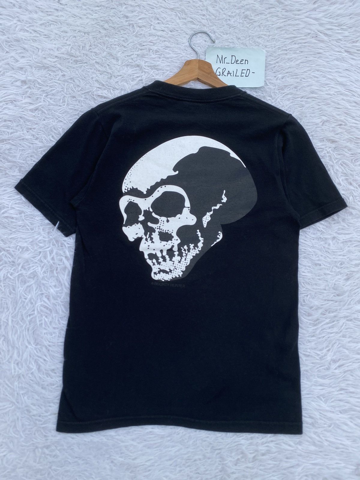 Bounty Hunter Rare Bounty Hunter Skulls by by Hikaru Iwanaga Black Tshirt Size US S / EU 44-46 / 1 - 1 Thumbnail