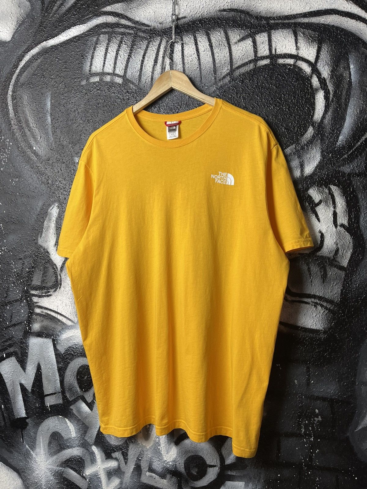 The North Face The North Face Yellow T- Shirt Big logo Men’s Size XL Size US XL / EU 56 / 4 - 2 Thumbnail