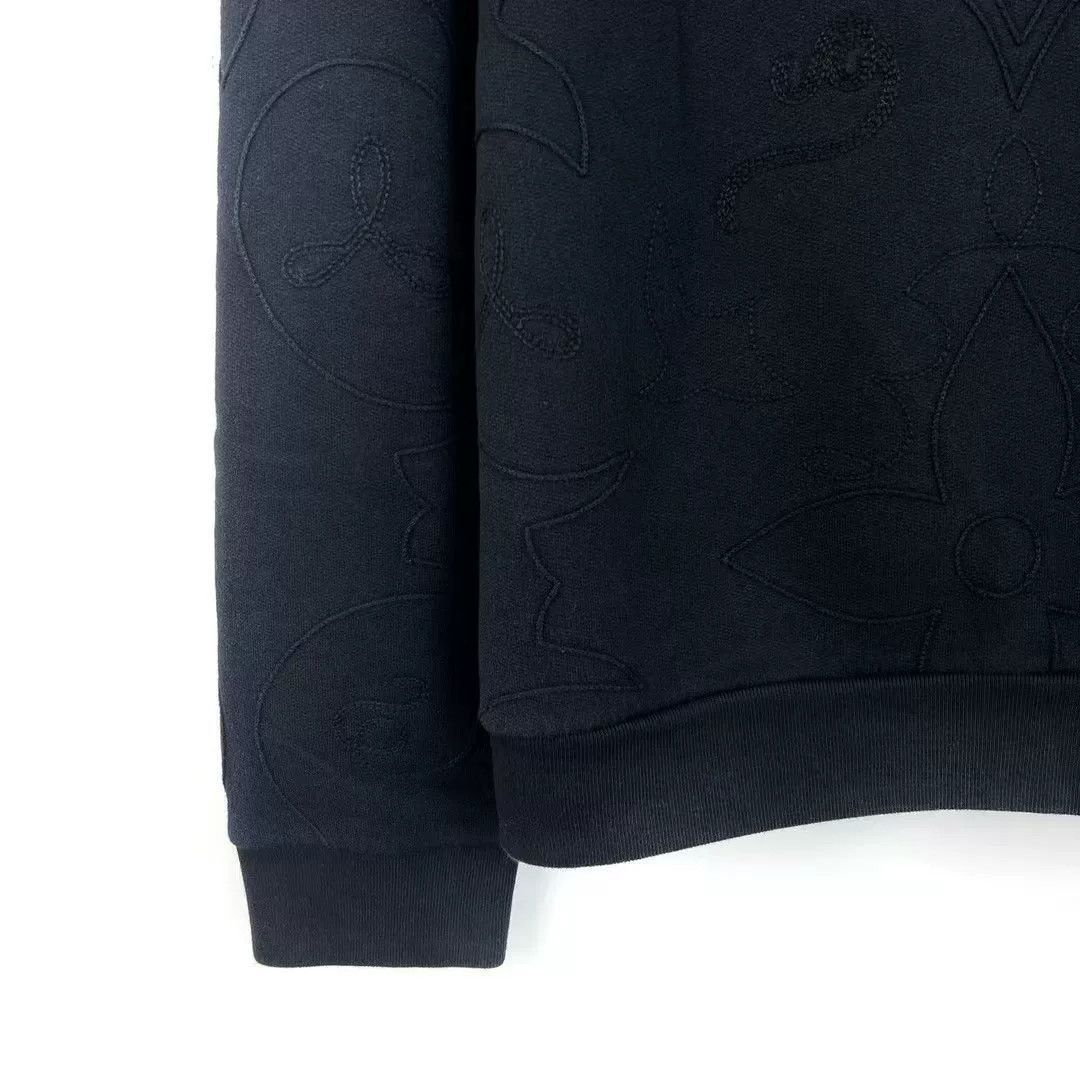 Louis Vuitton louis vuitton black pullover sweater with embroidery. Size US L / EU 52-54 / 3 - 4 Thumbnail