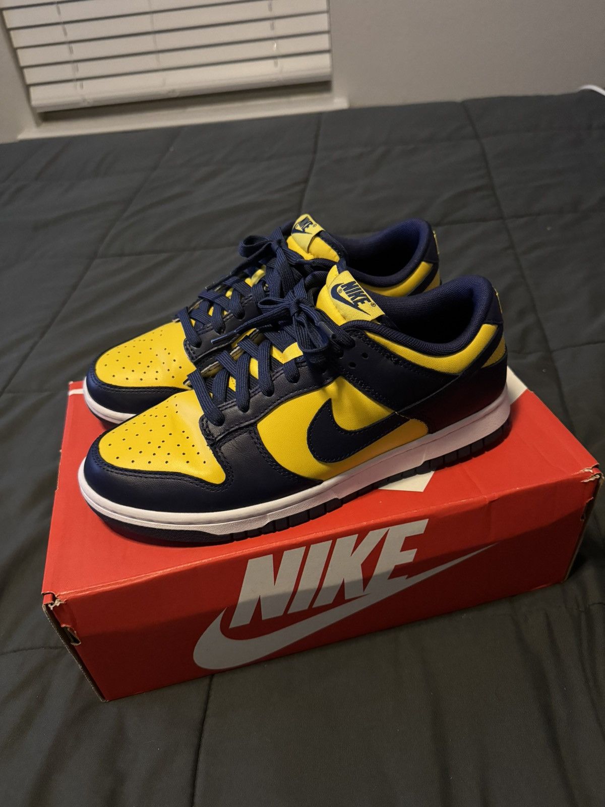 Nike Nike Dunk Low “Michigan” Size US 8 / EU 41 - 3 Thumbnail
