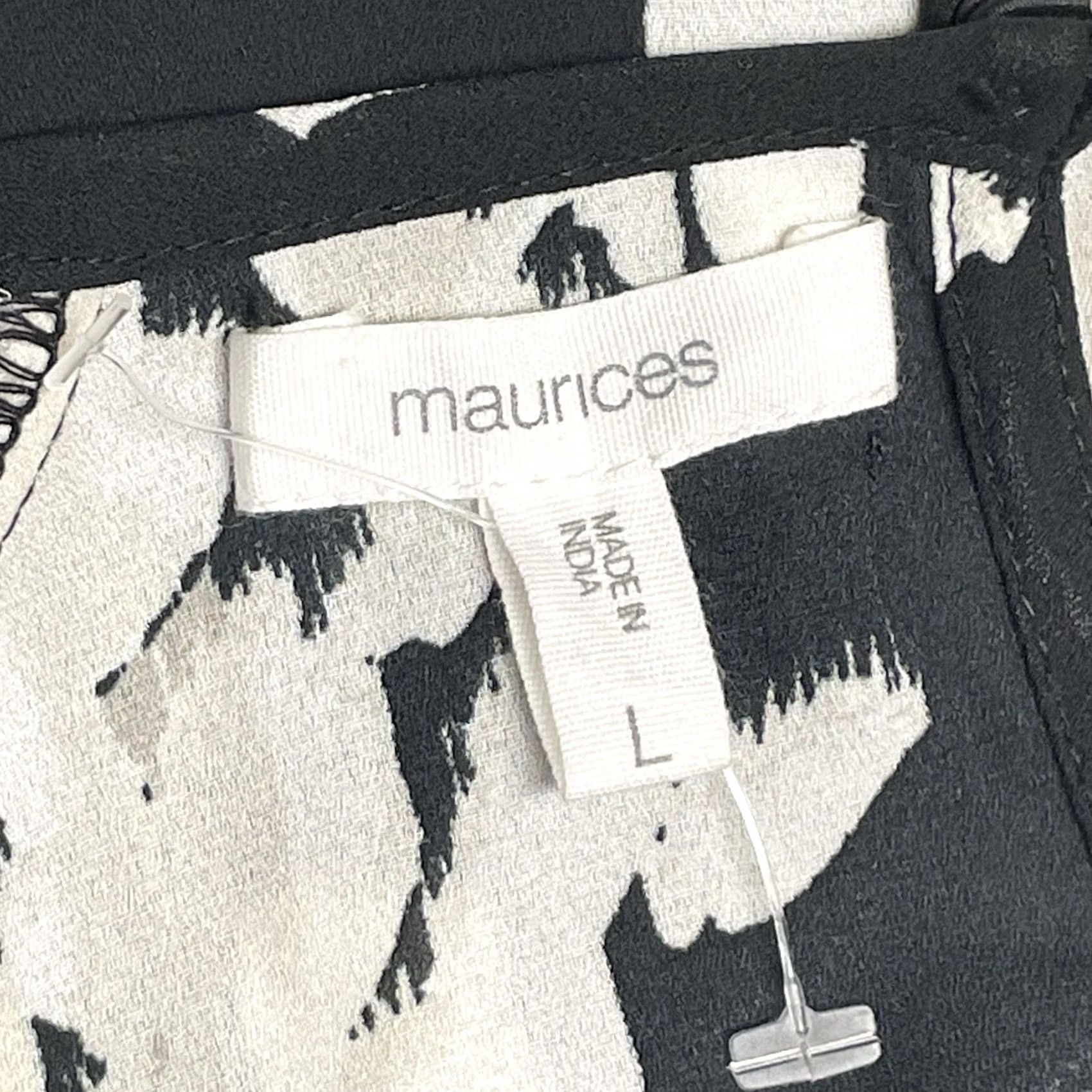 Vintage Maurices Blouse Shirt Women Black/White Floral Ikat Print Long Sleeve Split Slit Crew Neck Pullover L Casual Workwear Wedding Size L / US 10 / IT 46 - 2 Thumbnail