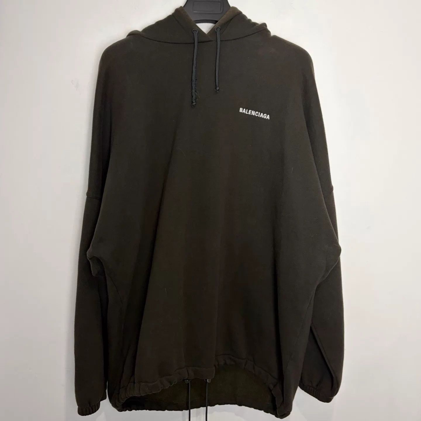 Balenciaga Balenciaga Dark Brown Washed Embroidered Logo Hoodie Size US S / EU 44-46 / 1 - 1 Thumbnail