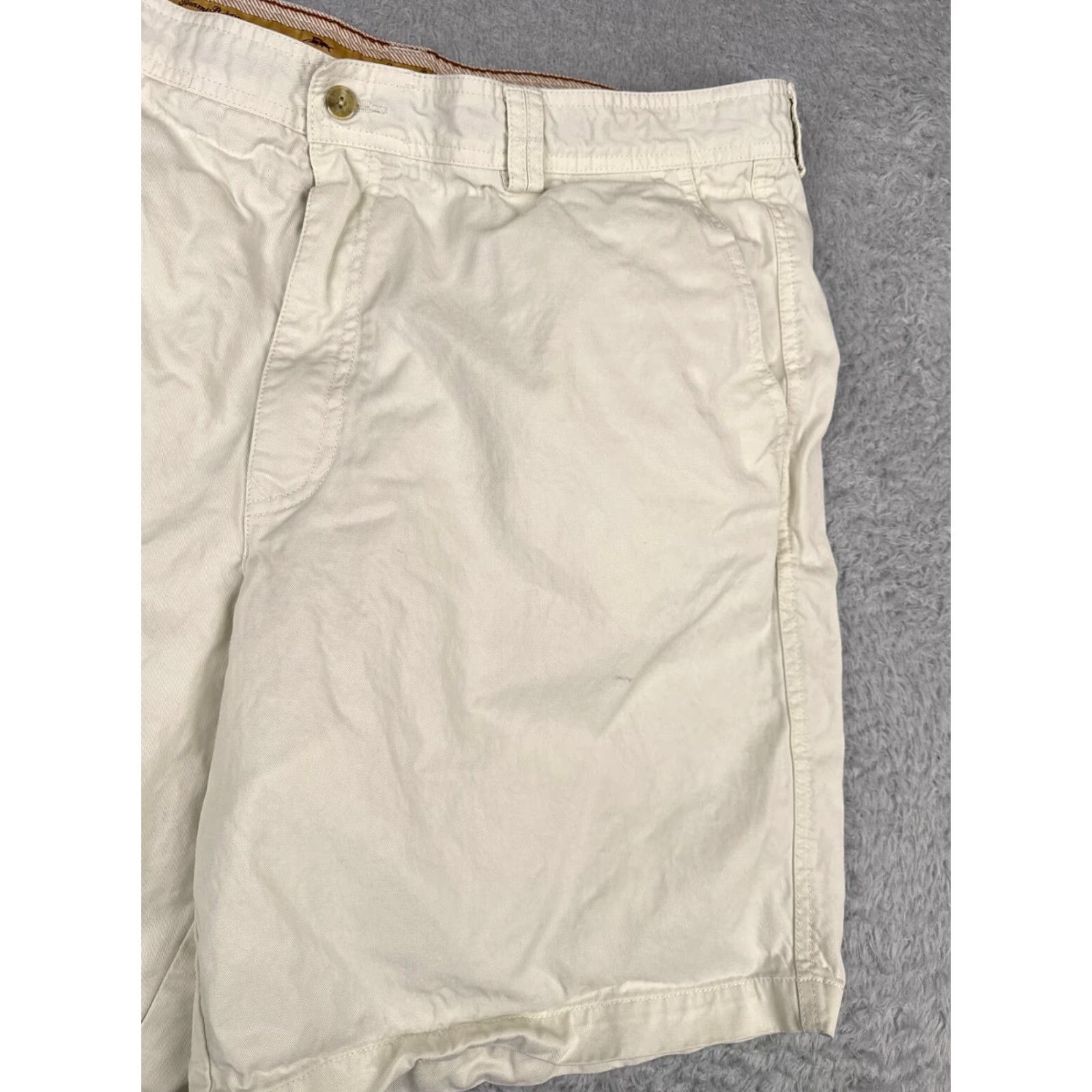Tommy Bahama Tommy Bahama Shorts Men 38 White Chino Cotton Tencel Blend Flat Front 38x9 Size US 38 / EU 54 - 3 Thumbnail