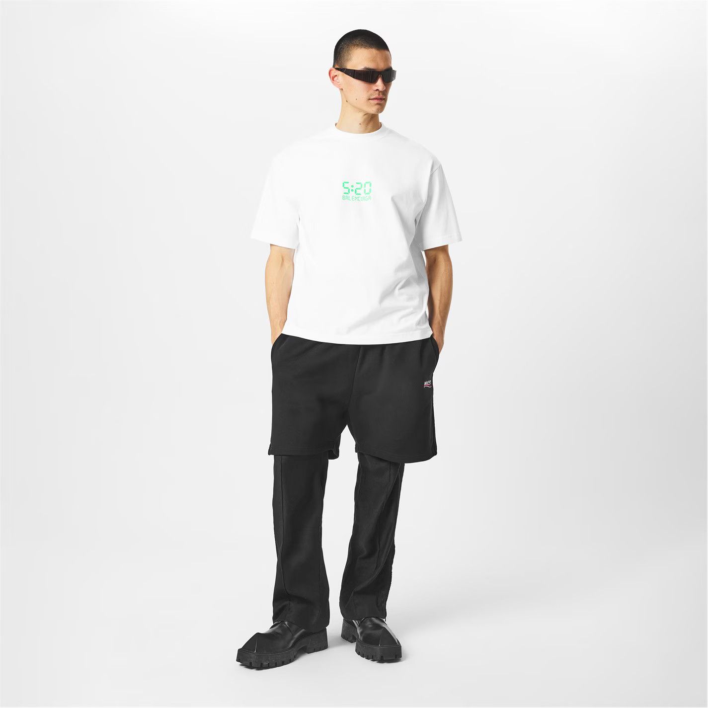 Balenciaga o1g2r1mq0226 Regular Fit T-Shirt In White Size US XS / EU 42 / 0 - 6 Thumbnail