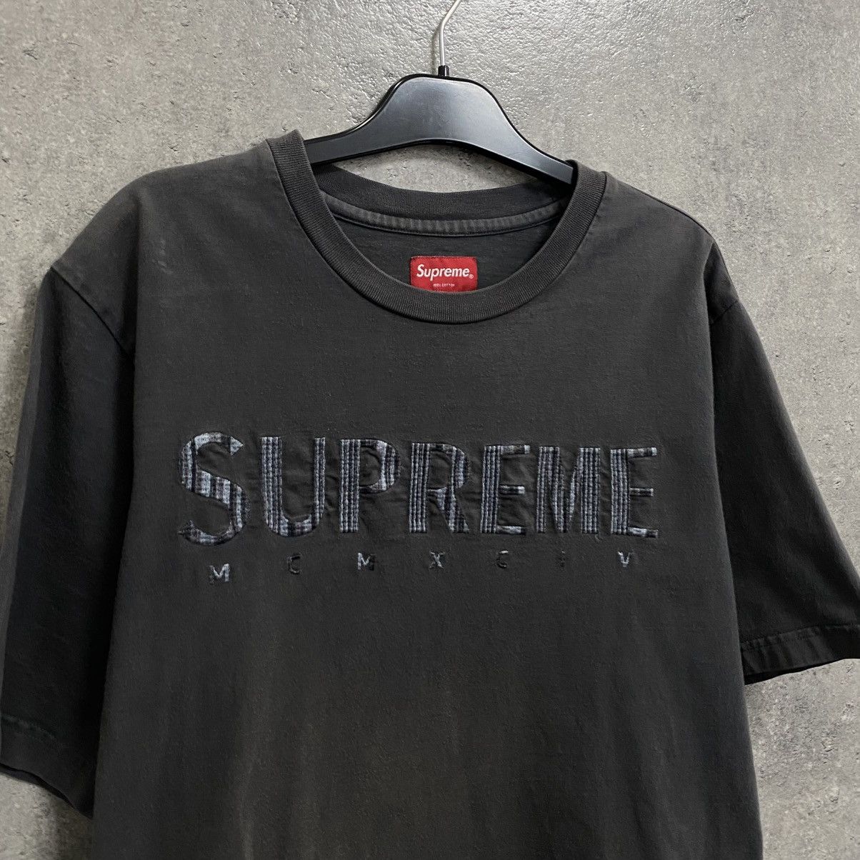 Supreme Supreme T-Shirt Size US M / EU 48-50 / 2 - 3 Thumbnail