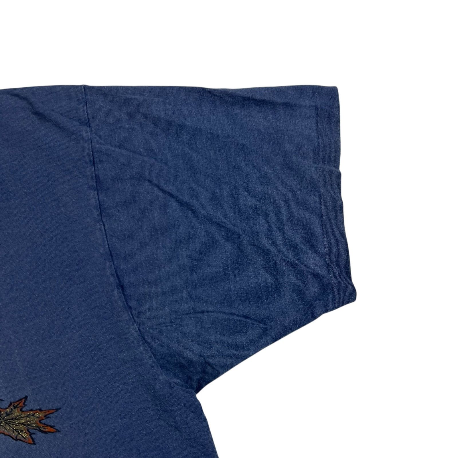 Hudsons Bay × Vintage Vintage 90s Hudson’s Bay Company faded outdoors tee (L) Size US XL / EU 56 / 4 - 5 Thumbnail
