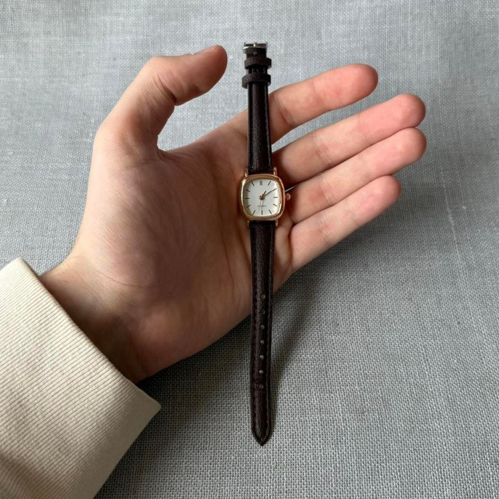 Other Brown leather vintage style watch MENS//2 Size ONE SIZE - 2 Thumbnail