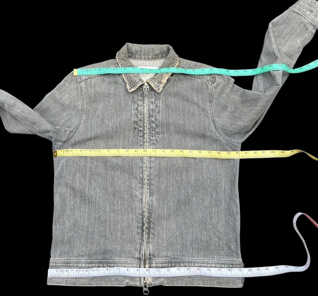 Japanese Brand Vintage 2000s NUKE Pre Julius 7 Faded Black Denim Jacket Size US M / EU 48-50 / 2 - 3 Thumbnail